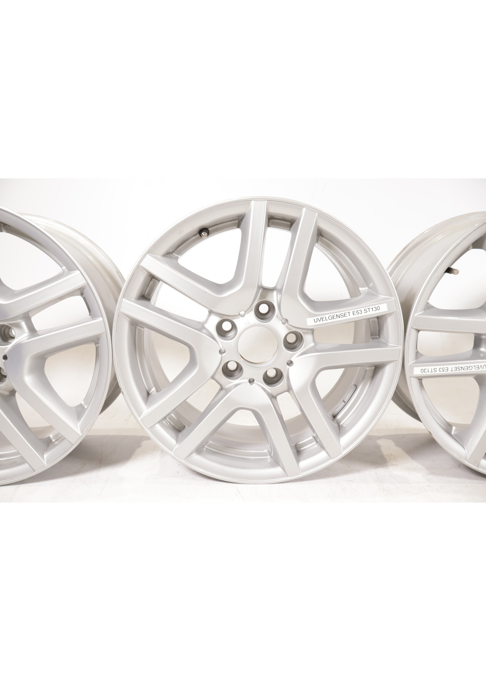 BMW BMW X5 E53 17'' Original rim set 7.5J ET 40 6761929 36116761929