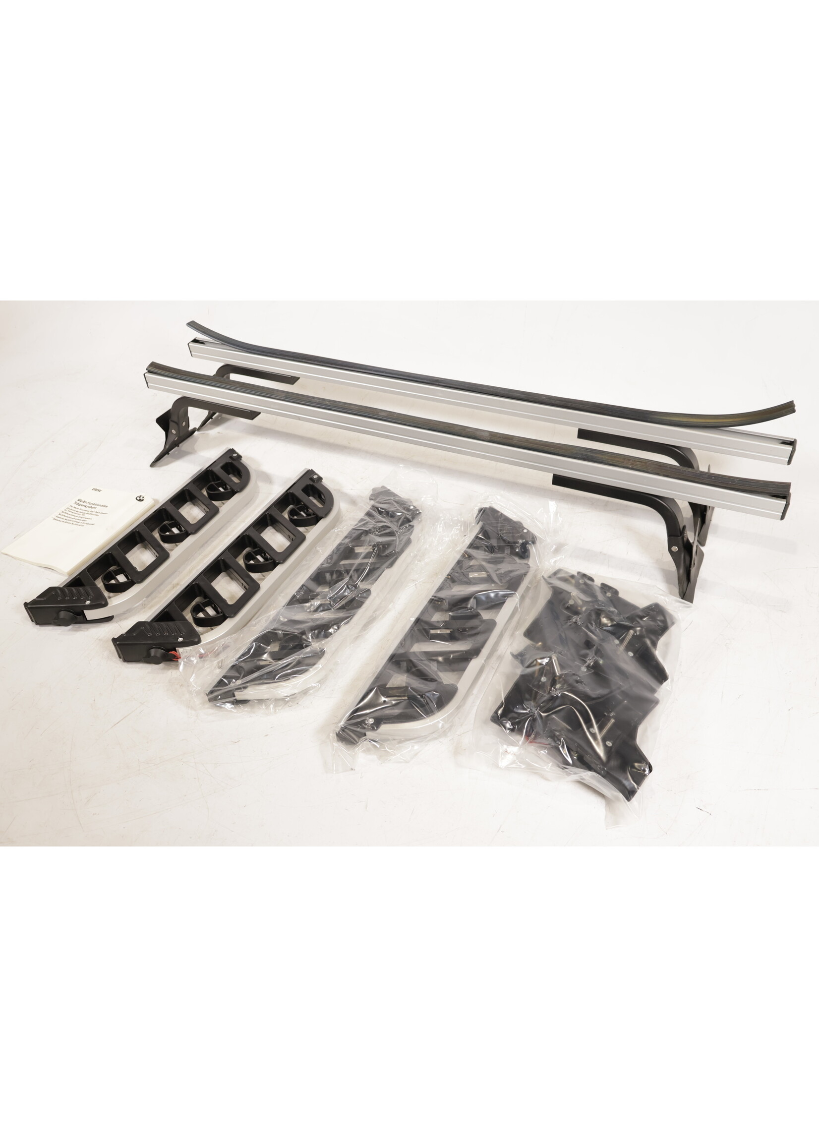 BMW BMW E30 3 Serie OEM Dakdrager set voor ski's NIEUW! 82129413953 9413953