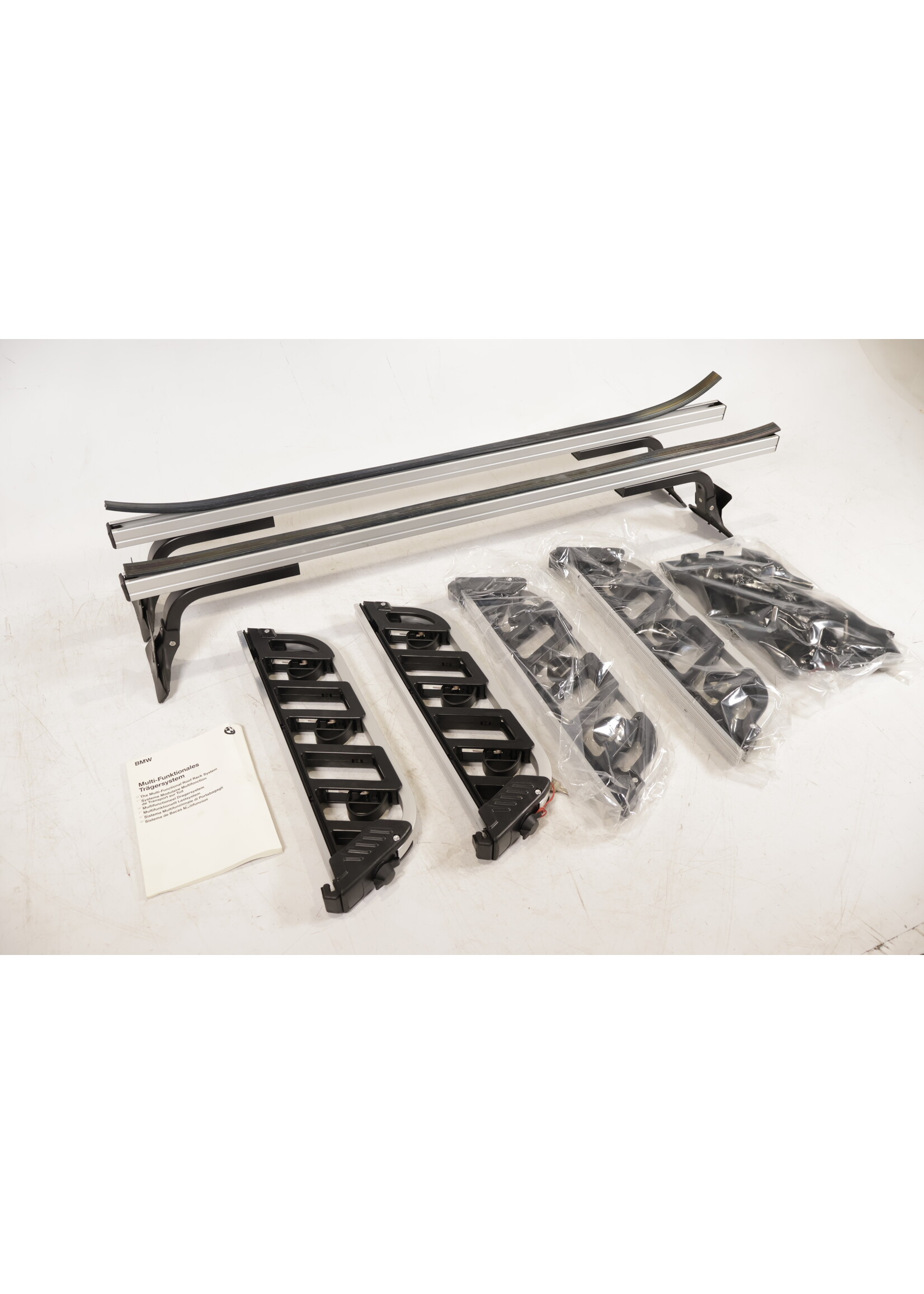 BMW BMW E30 3 Series OEM Roof rack set for skis NEW! 82129413953 9413953