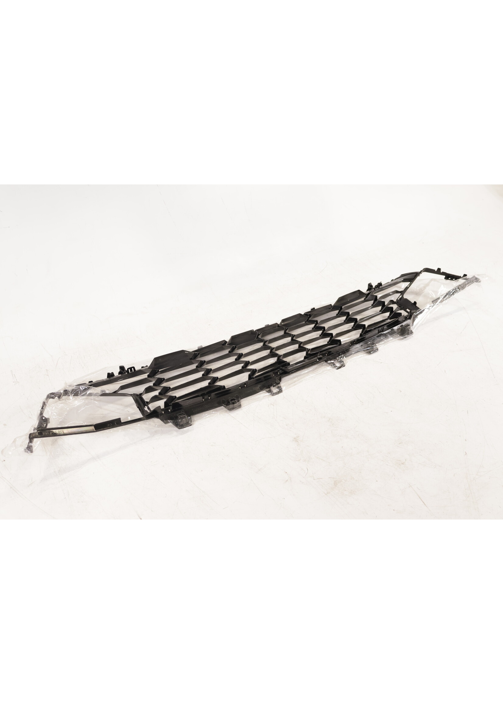 BMW BMW 3er G20 G21 Frontstoßstange unterer Grill NEU! 51118085446 8085446