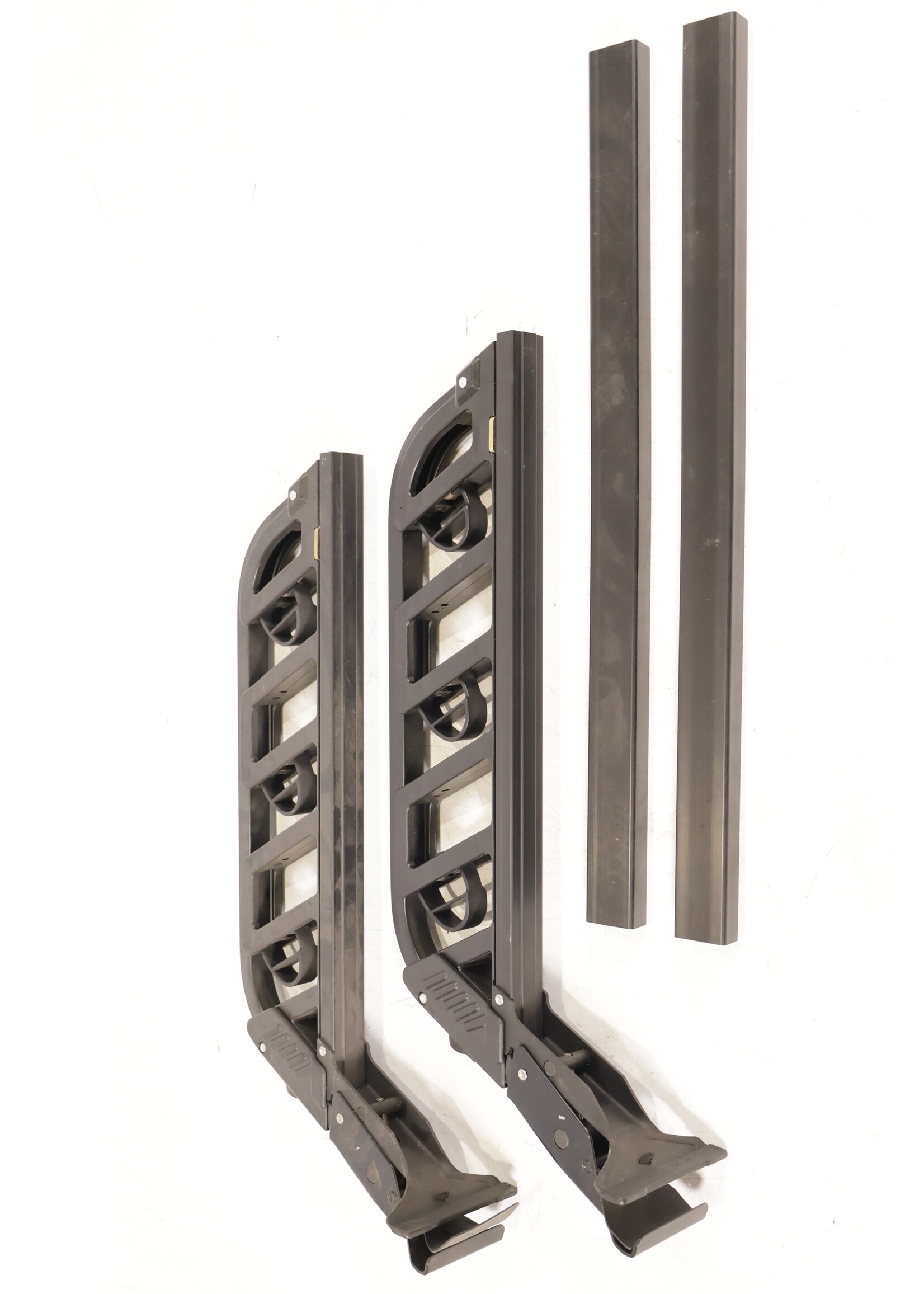 BMW  BMW E32 E34 5 & 7 Series OEM Roof rack / ski rack NEW! 82129401432 9401432