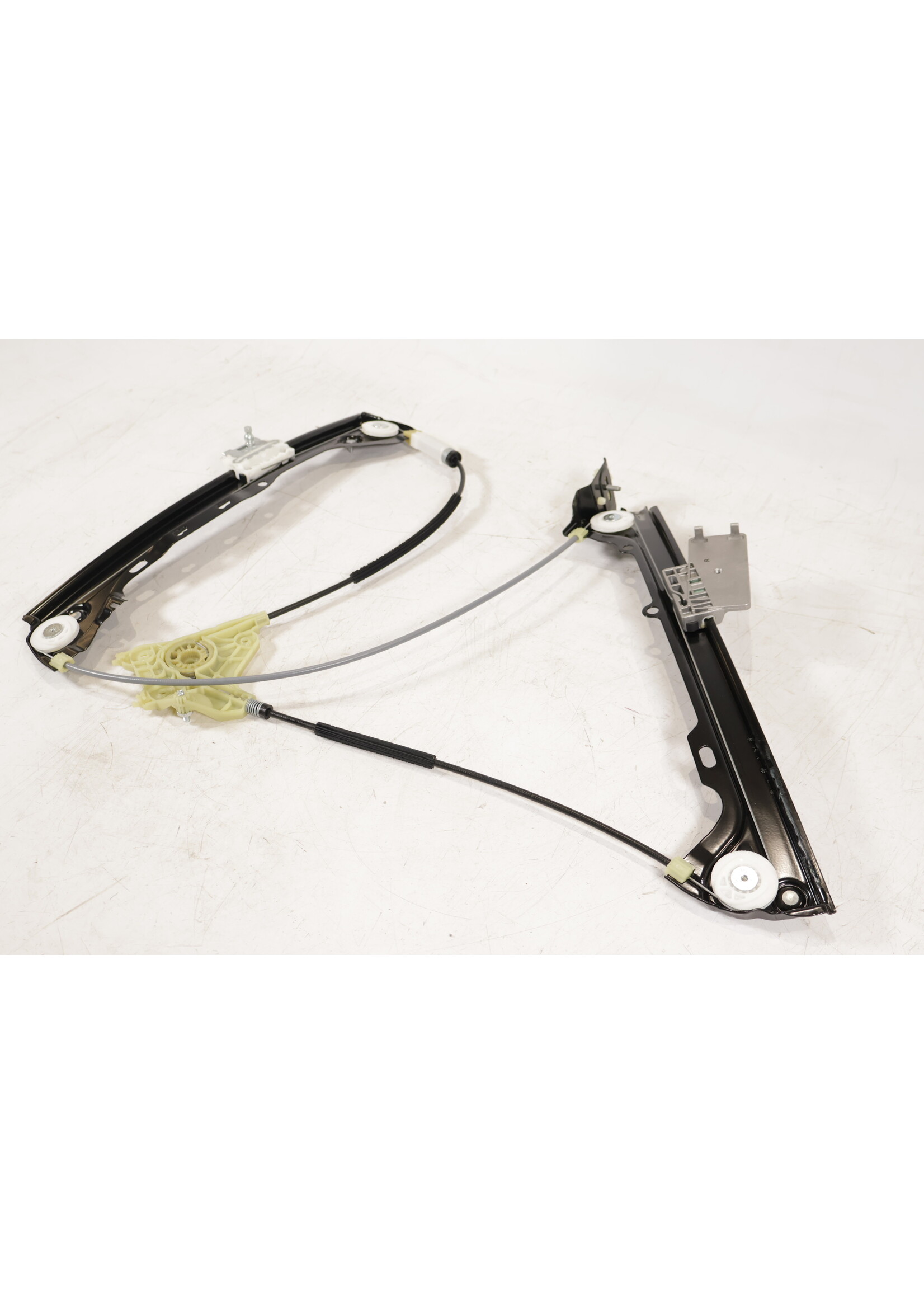 BMW BMW 3 Serie E92 E93 OEM Raammechanisme rechts NIEUW! 51337193456 7193456