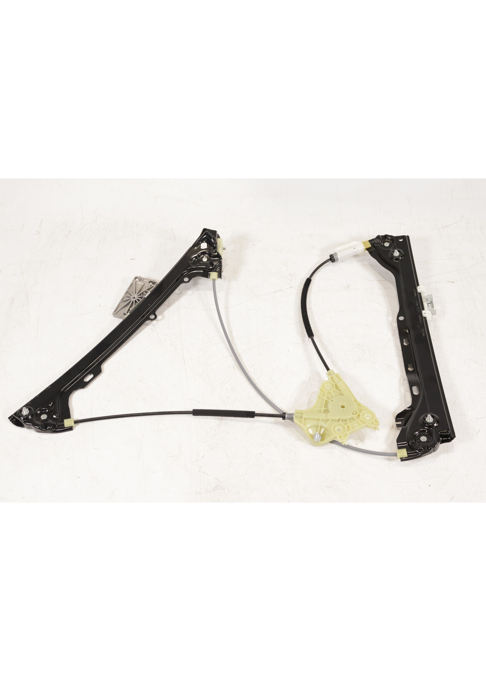 BMW BMW 3 Series E92 E93 OEM Window regulator right NEW! 51337193456 7193456