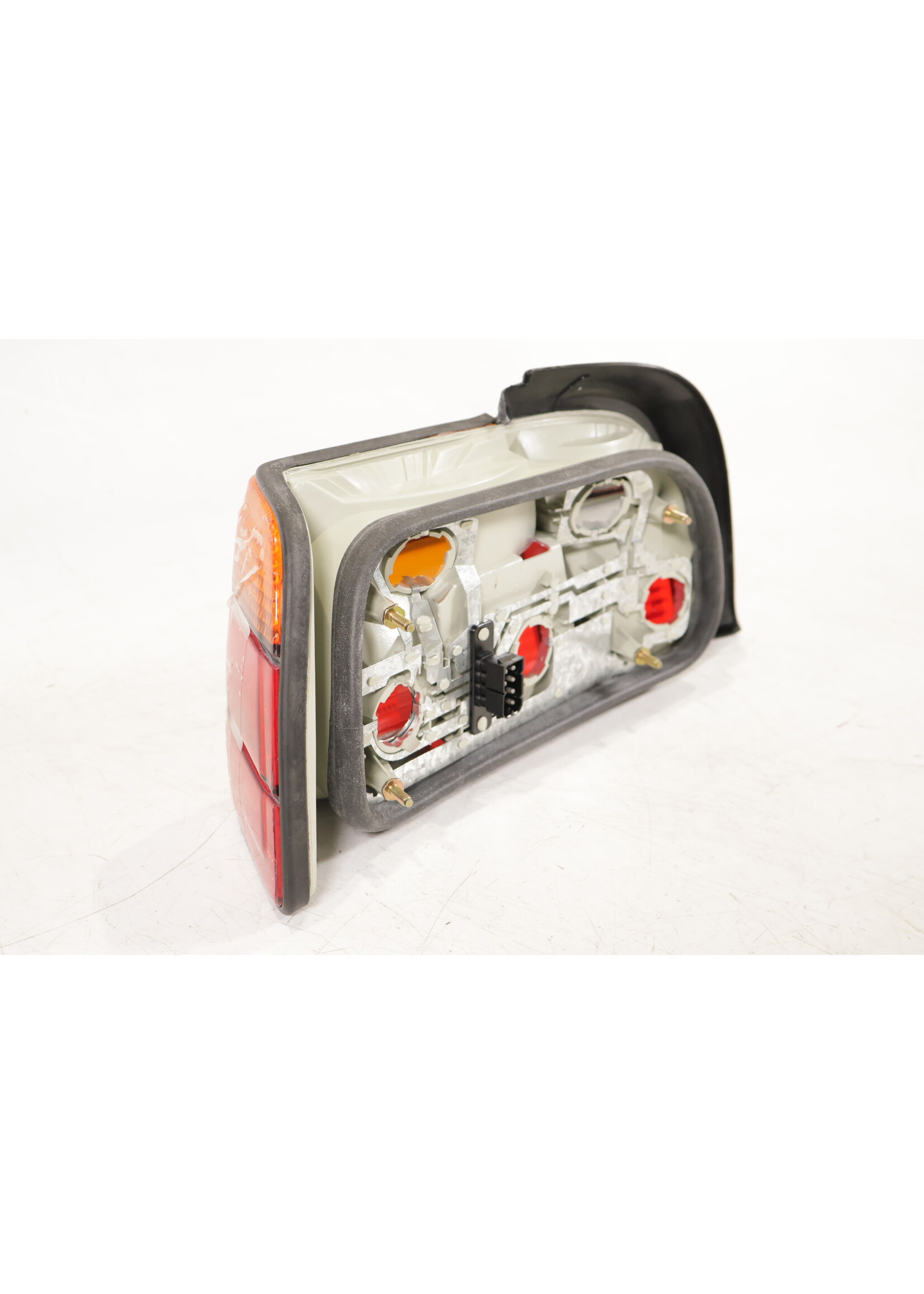 BMW BMW E36 3 Series Coupe OEM Taillight right NEW! 63218353288 8353288