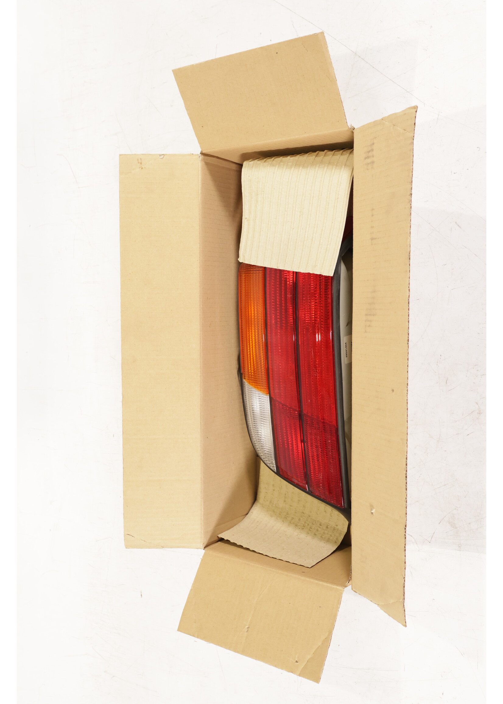 BMW BMW E36 3 Series Coupe OEM Taillight right NEW! 63218353286 8353286