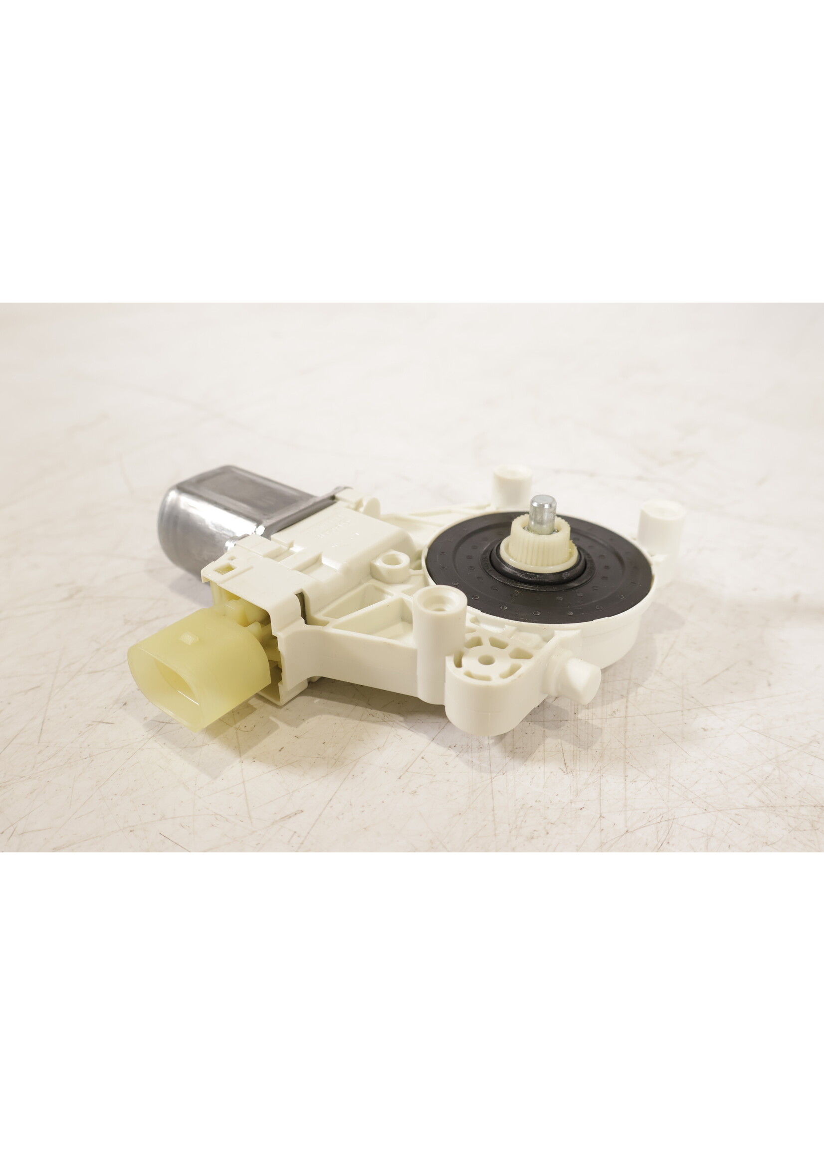 BMW BMW 3er Z4 E89 E92 E93 OEM Fensterhebermotor links NEU! 67627189232