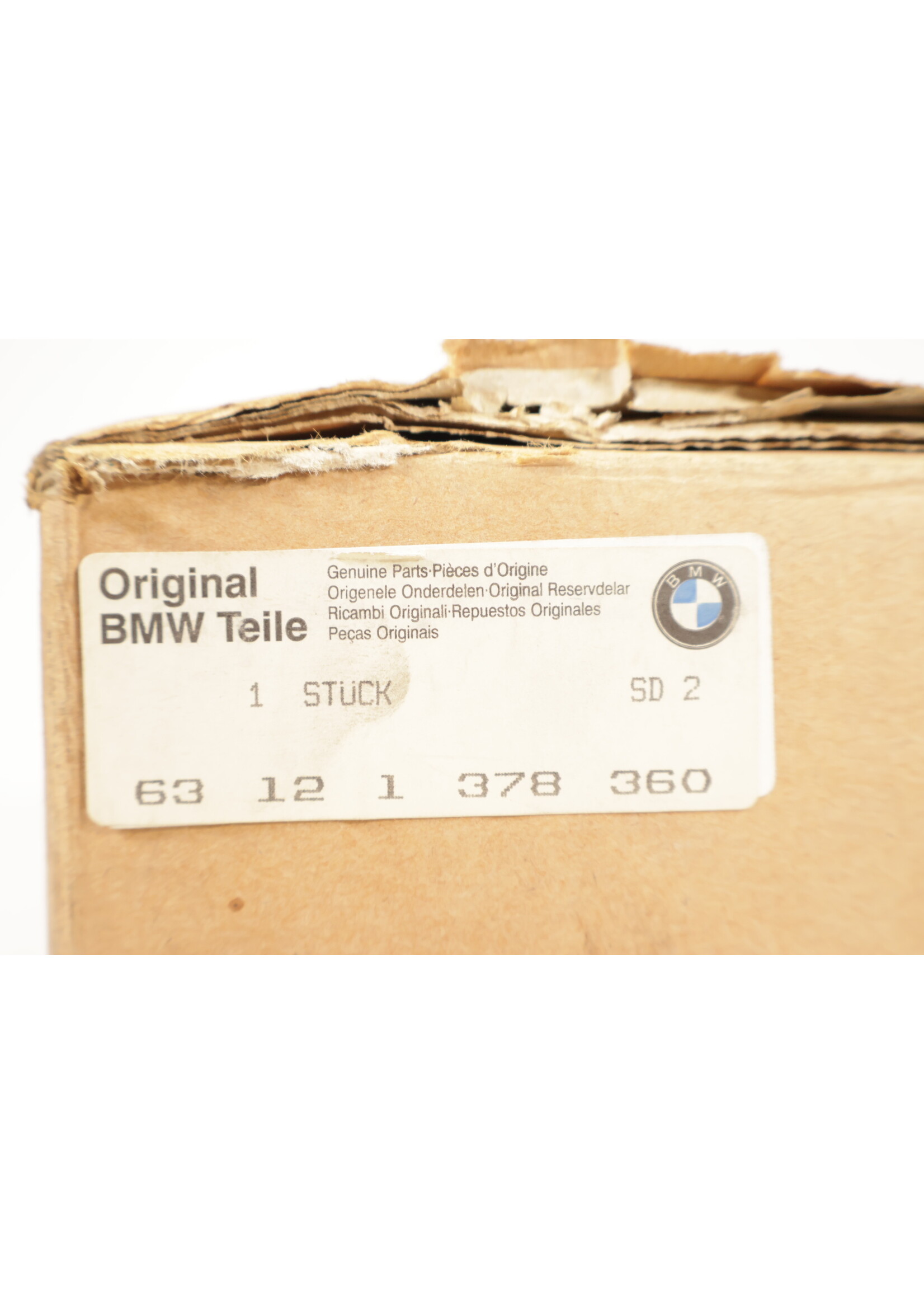 BMW BMW E34 5 Series OEM Headlight HELLA right NEW! 63121378360 1dl005000