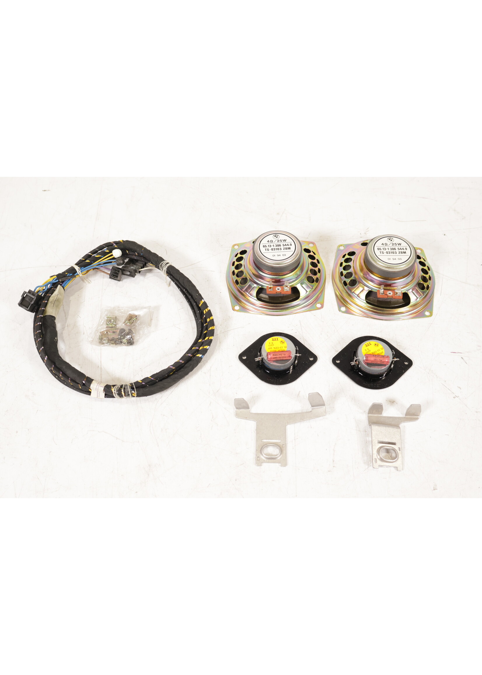 BMW  BMW E32 E34 5 & 7 Series OEM Speaker and tweeter set NEW! 65131370834