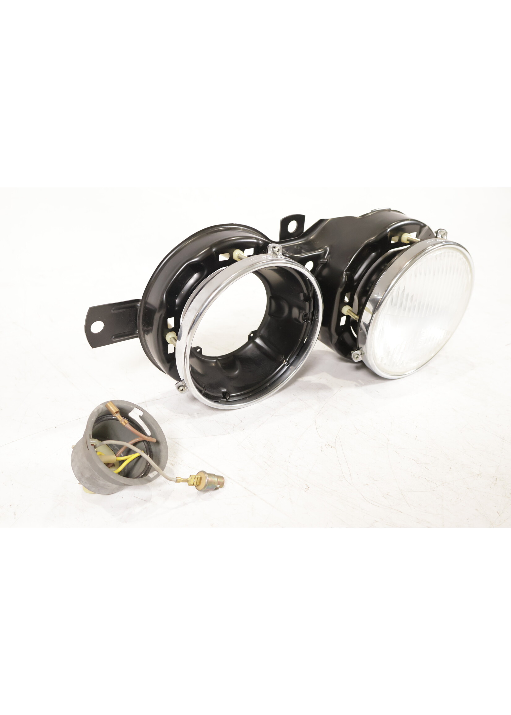 BMW BMW E21 3 Series OEM Headlight right NEW! 63121362682