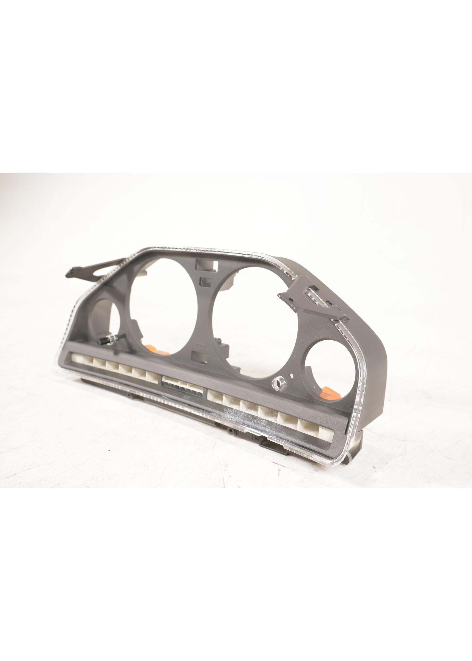 BMW BMW 3 Serie E30 OEM Instrumentendrager / tellerbak NIEUW! 62111372220