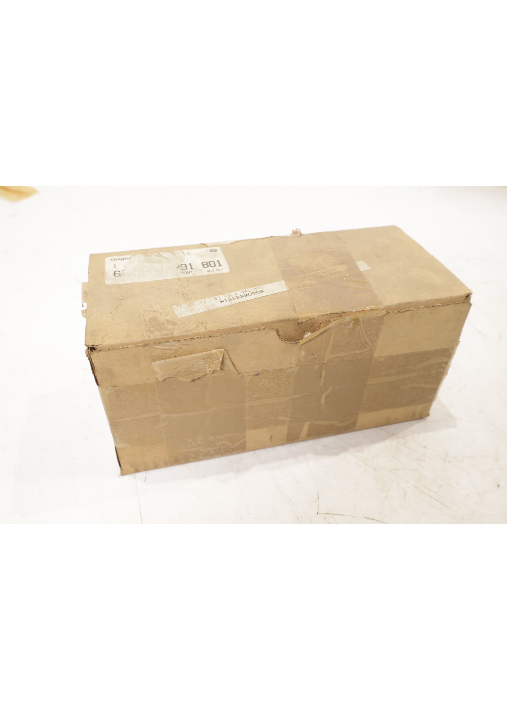 BMW BMW E34 5er Touring OEM Heckscheibenwischermotor NEU! 67631391801