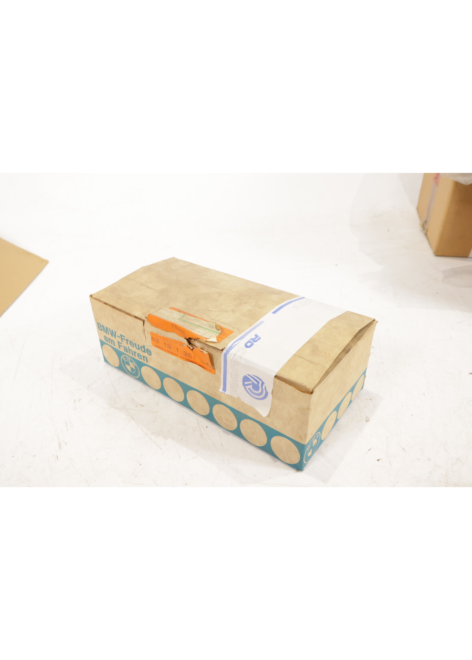 BMW BMW E23 7 Series OEM Indicator right NEW! 63131361048