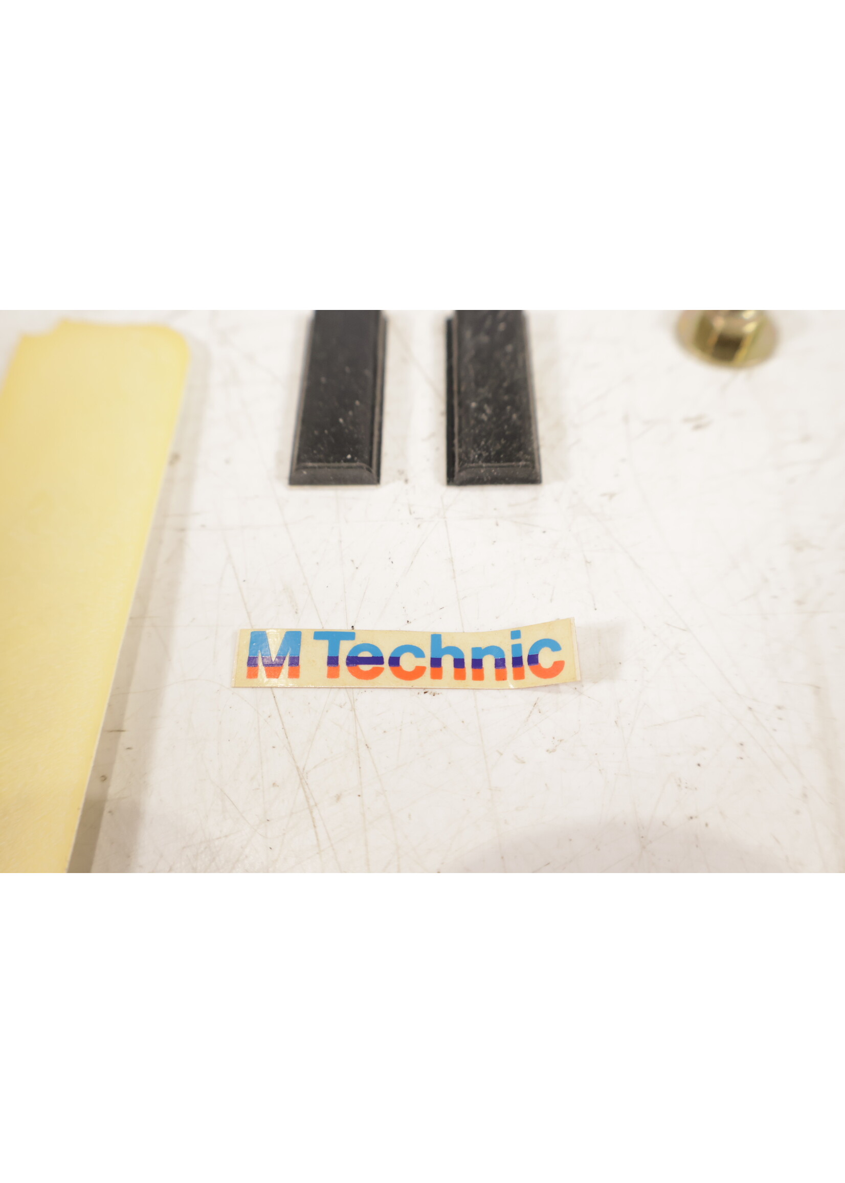 BMW BMW E30 3 Serie OEM M Tech 2 achterklep spoiler set NIEUW! 51712239717