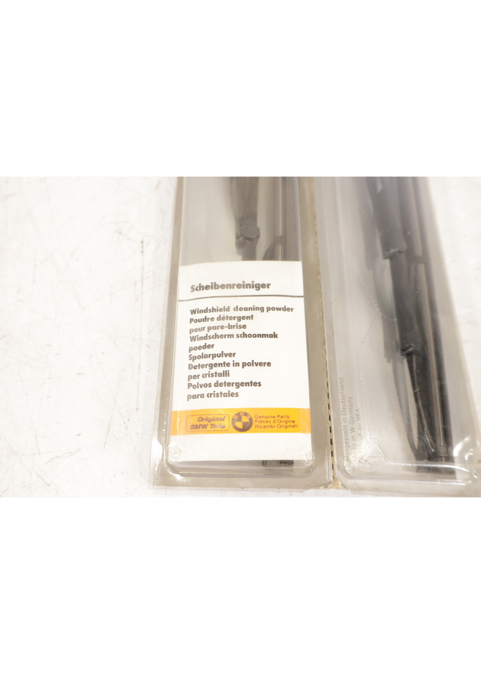 BMW BMW 5 6 7 Series E12 E23 E24 OEM Wiper set NEW! 61611365883