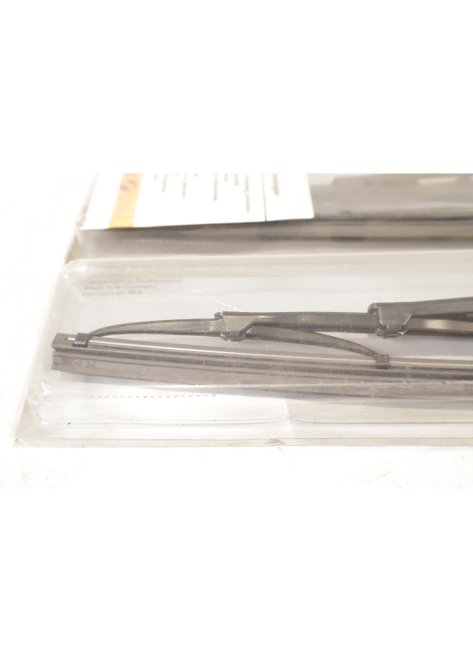 BMW BMW 5 6 7 Series E12 E23 E24 OEM Wiper set NEW! 61611365883