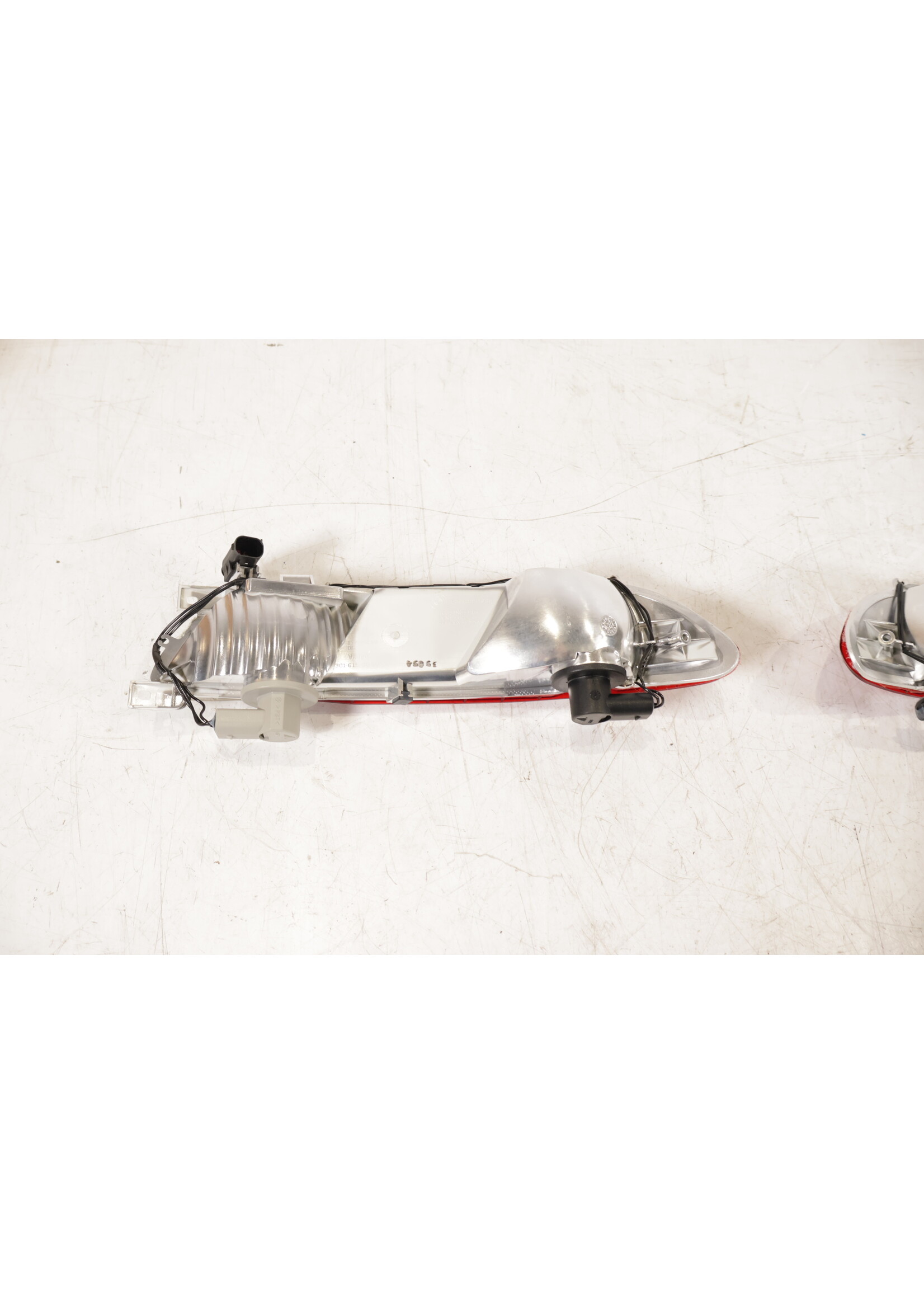 BMW BMW E63 E64 6 Series OEM Taillights set NEW! 63216911899 63216911900