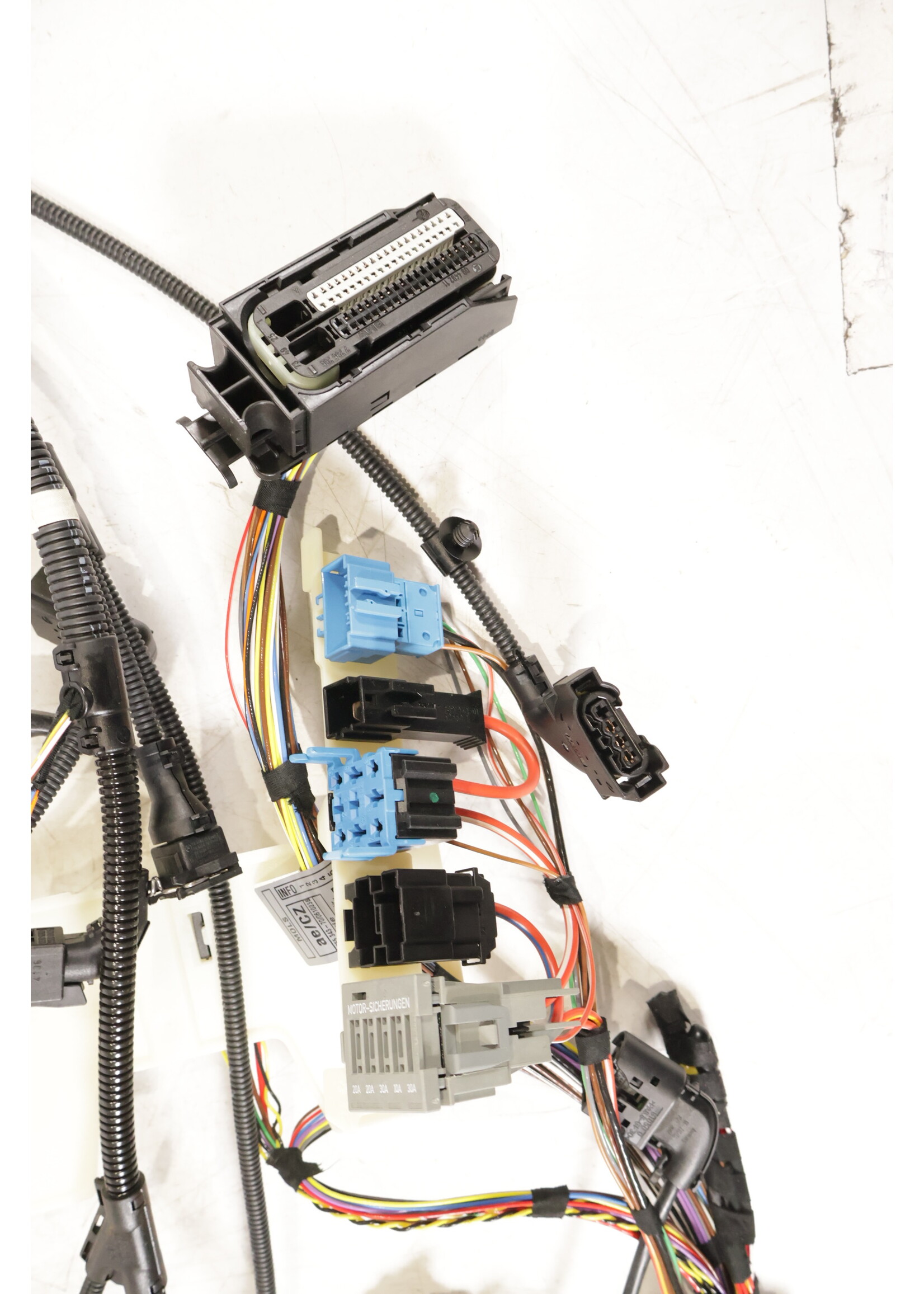 BMW BMW E60 E61 5 Series 535d OEM M57 Engine wiring harness NEW! 12517798048 7798048