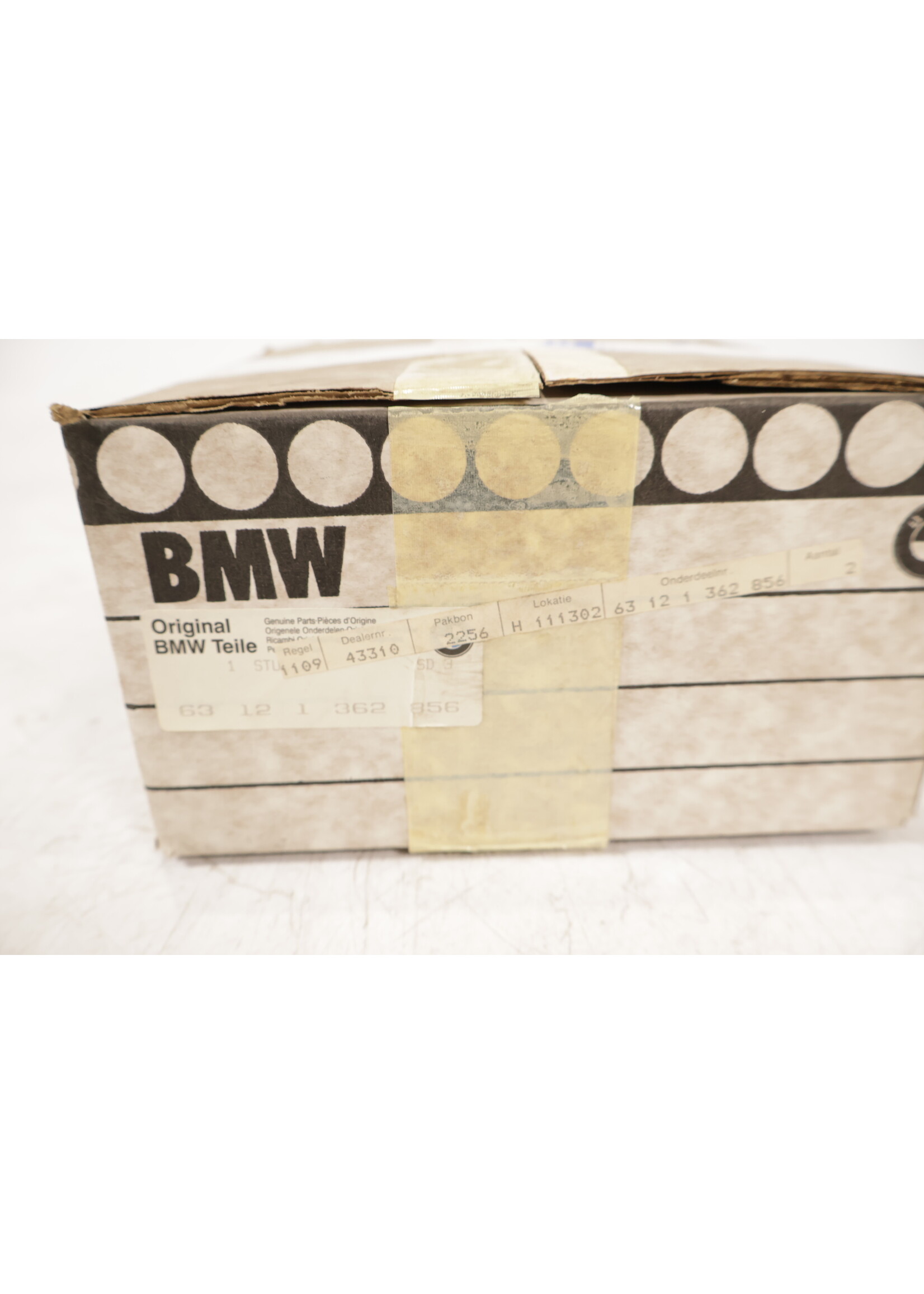 BMW BMW E23 7er OEM Scheinwerfer Abblendlichteinsatz rechts NEU! 63121362856