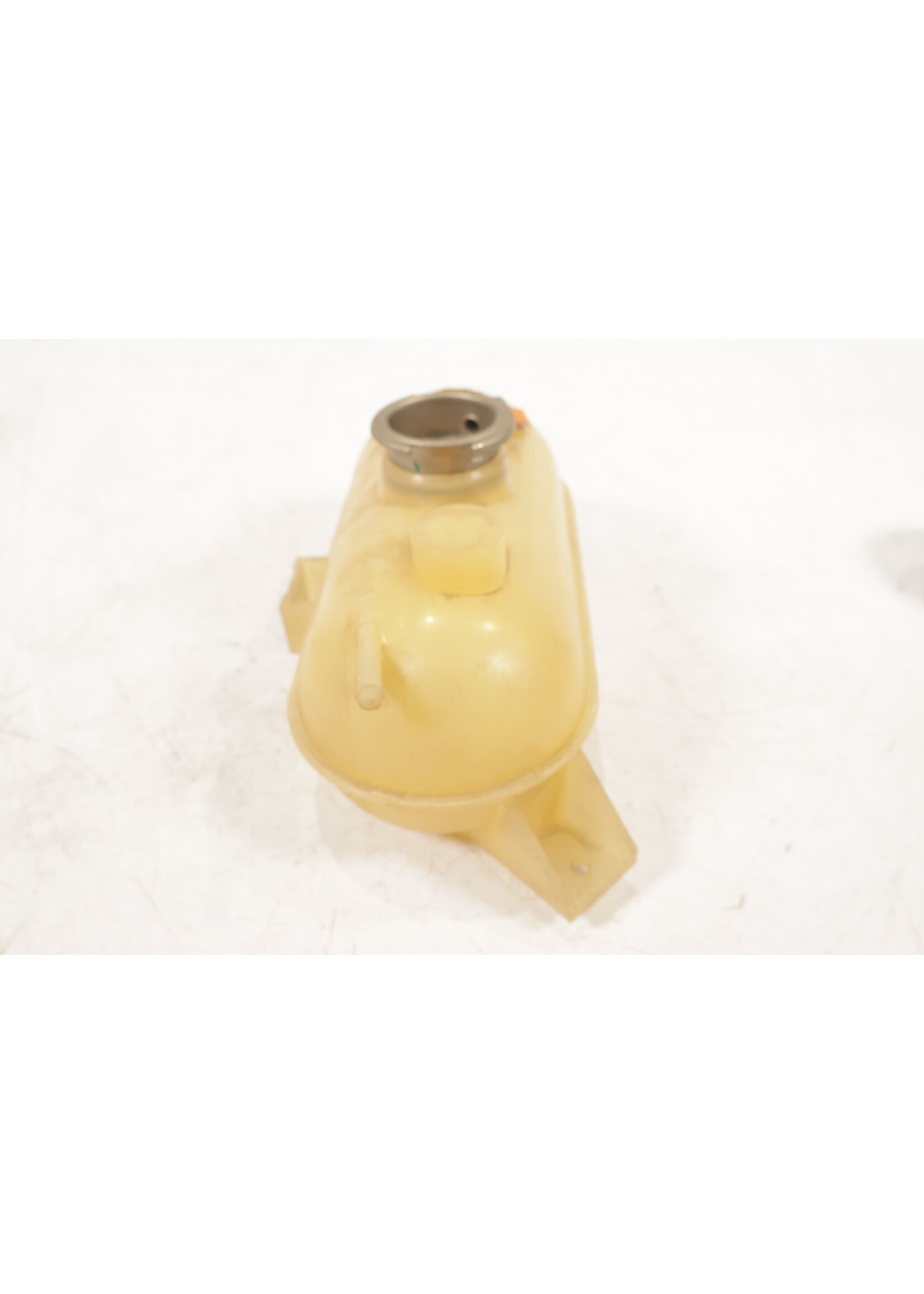 BMW BMW E23 7 Series OEM Coolant expansion tank NEW! 17111120556