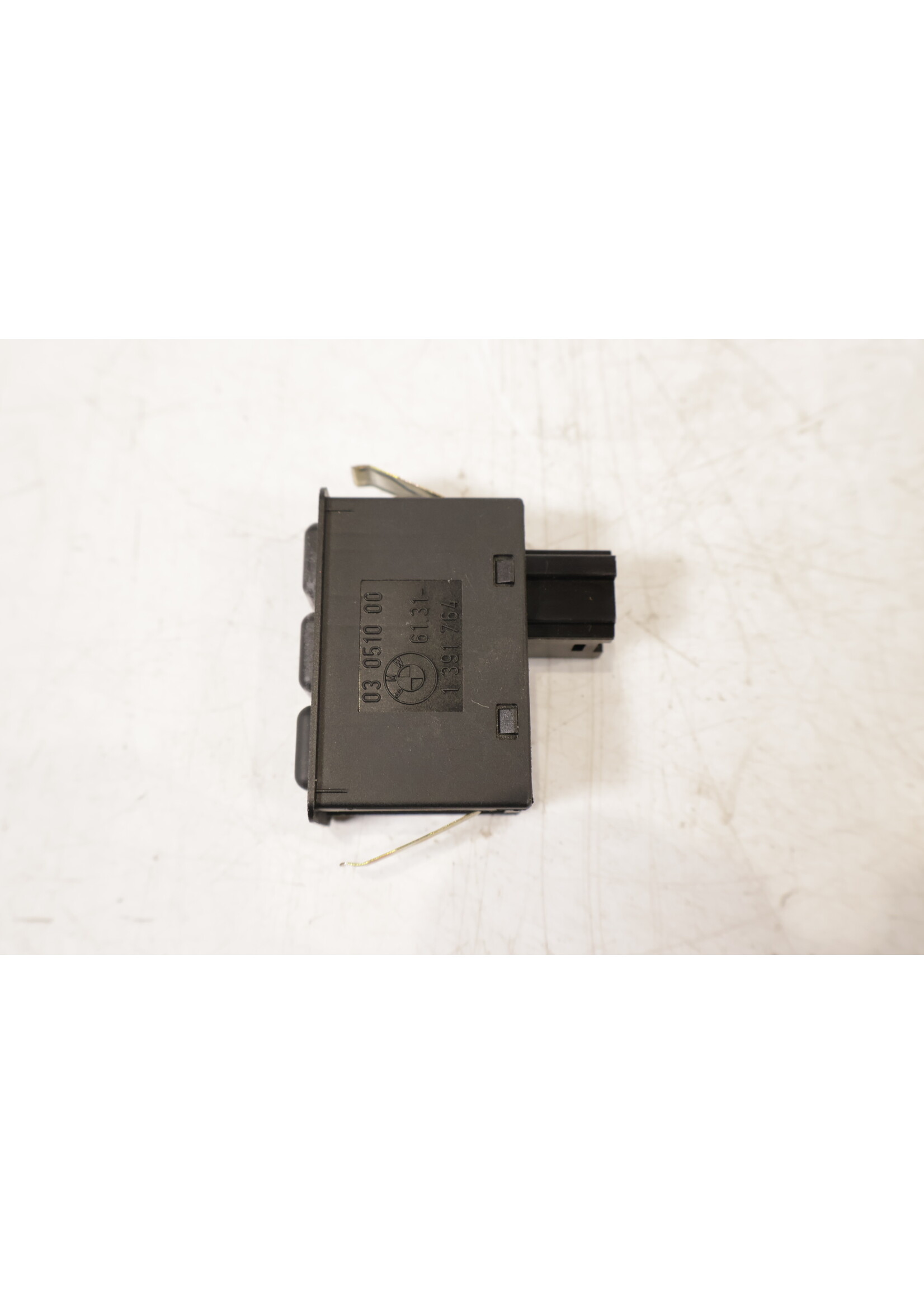 BMW BMW E34 5  Serie OEM Airco schakelaar interieur NIEUW! 61311391764