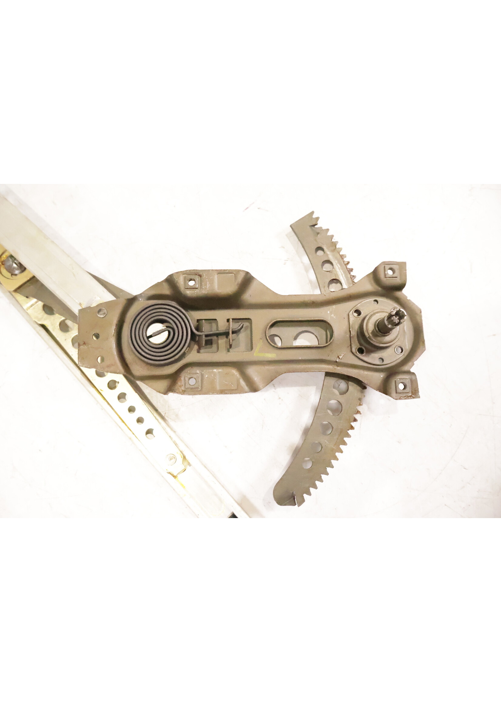 BMW BMW E28 5er OEM Fensterheber Tür links vorne NEU! 18679030