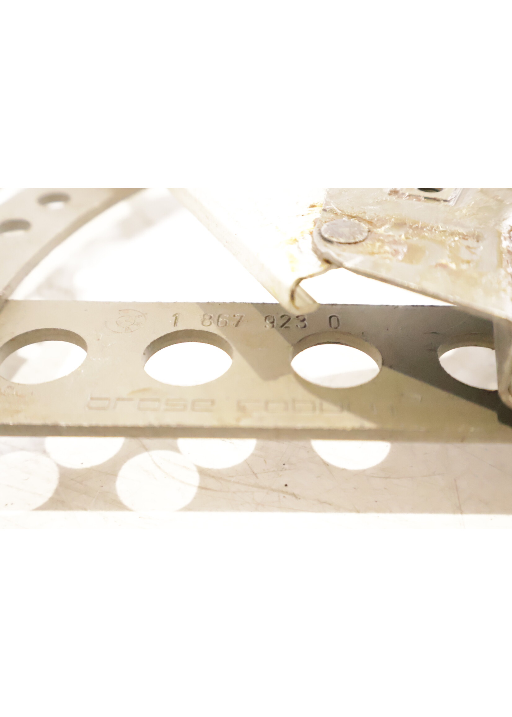 BMW BMW E23 7 Serie OEM Raammechanisme links en rechts achter NIEUW! 1867923 1867924