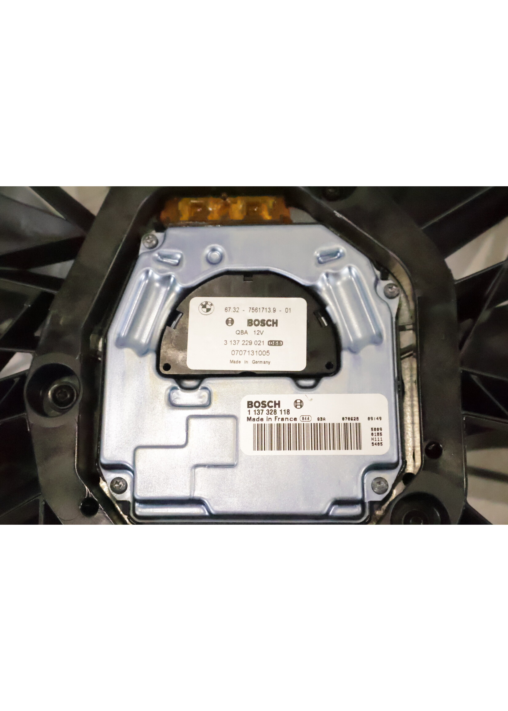 BMW BMW E90 E91 E92 E93 3 Series OEM cooling fan NEW! 3135103594 7562080