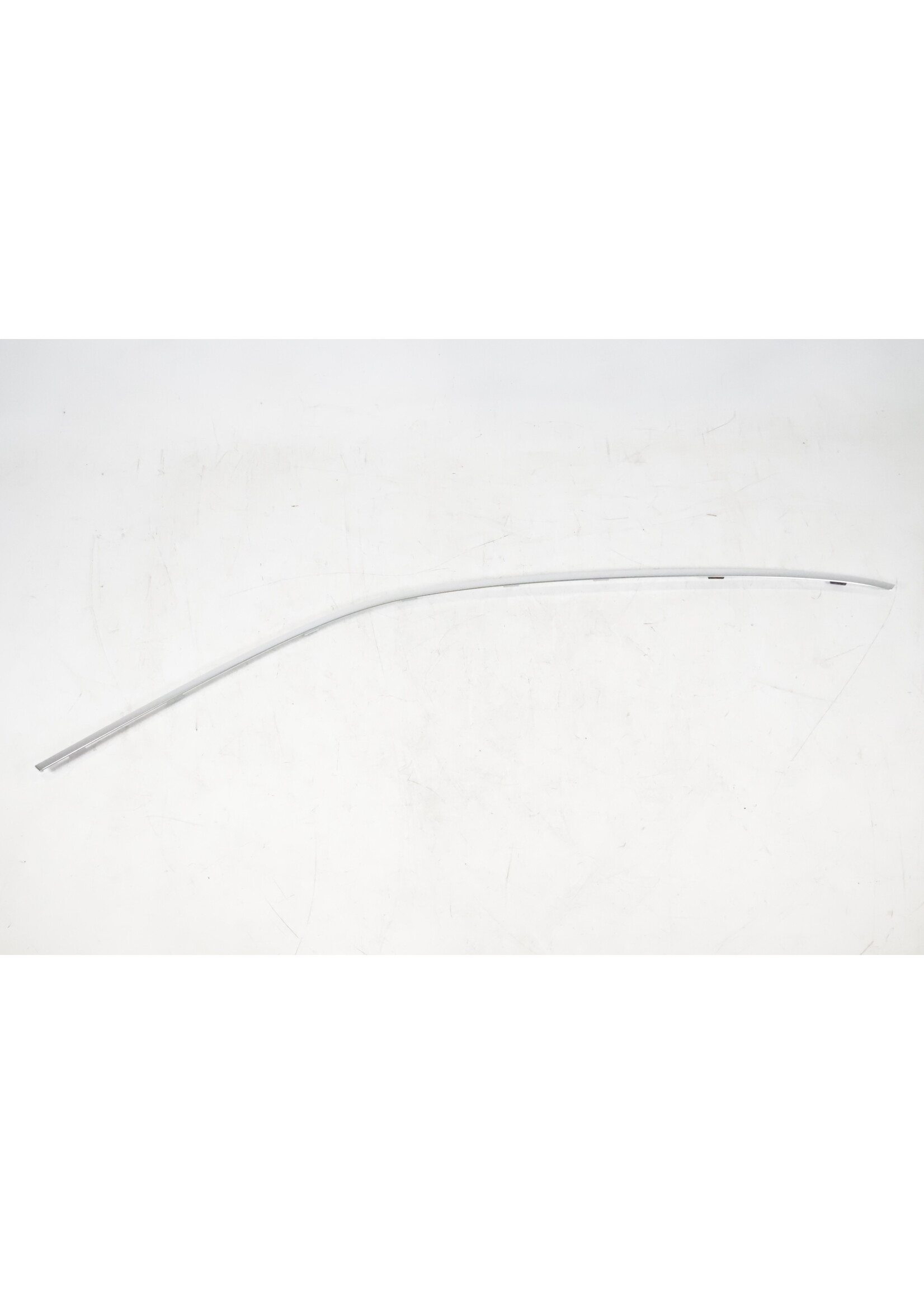 BMW BMW X5 E70 OEM Paneel ruitframe boven portier rechts voor NIEUW! 51338036778