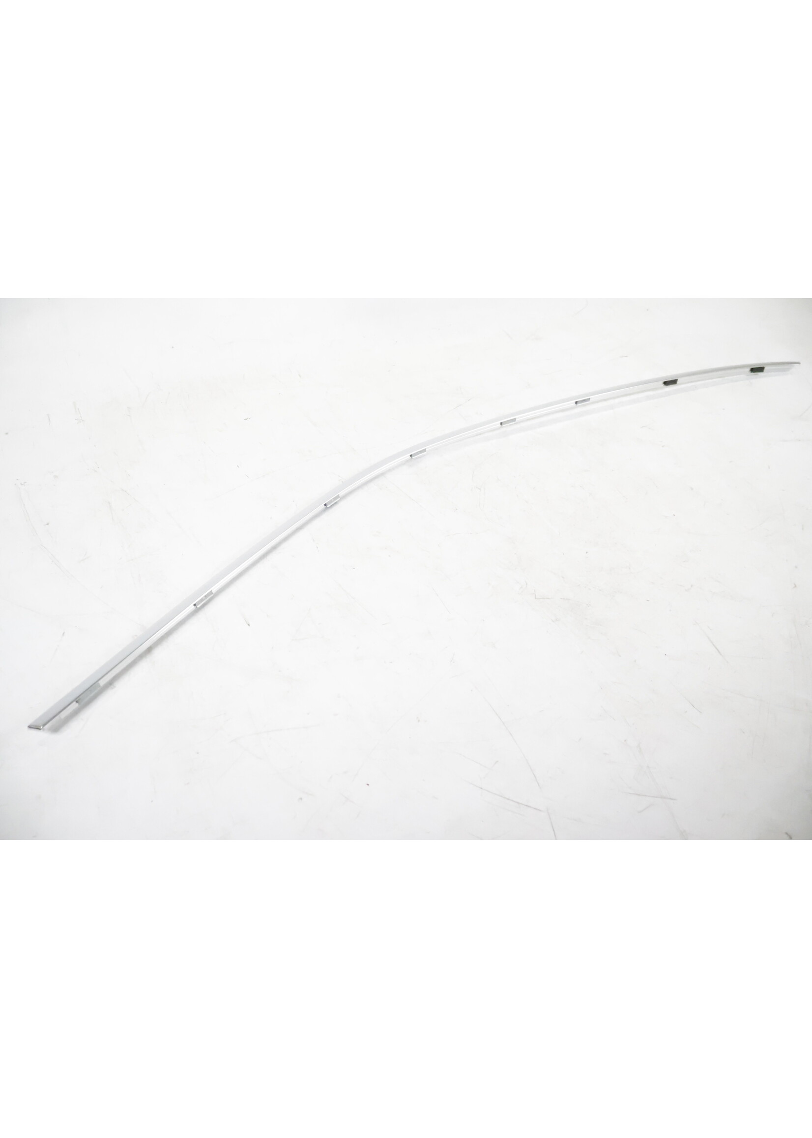 BMW BMW X5 E70 OEM Panel Fensterrahmen über der Tür rechts vorne NEU! 51338036778