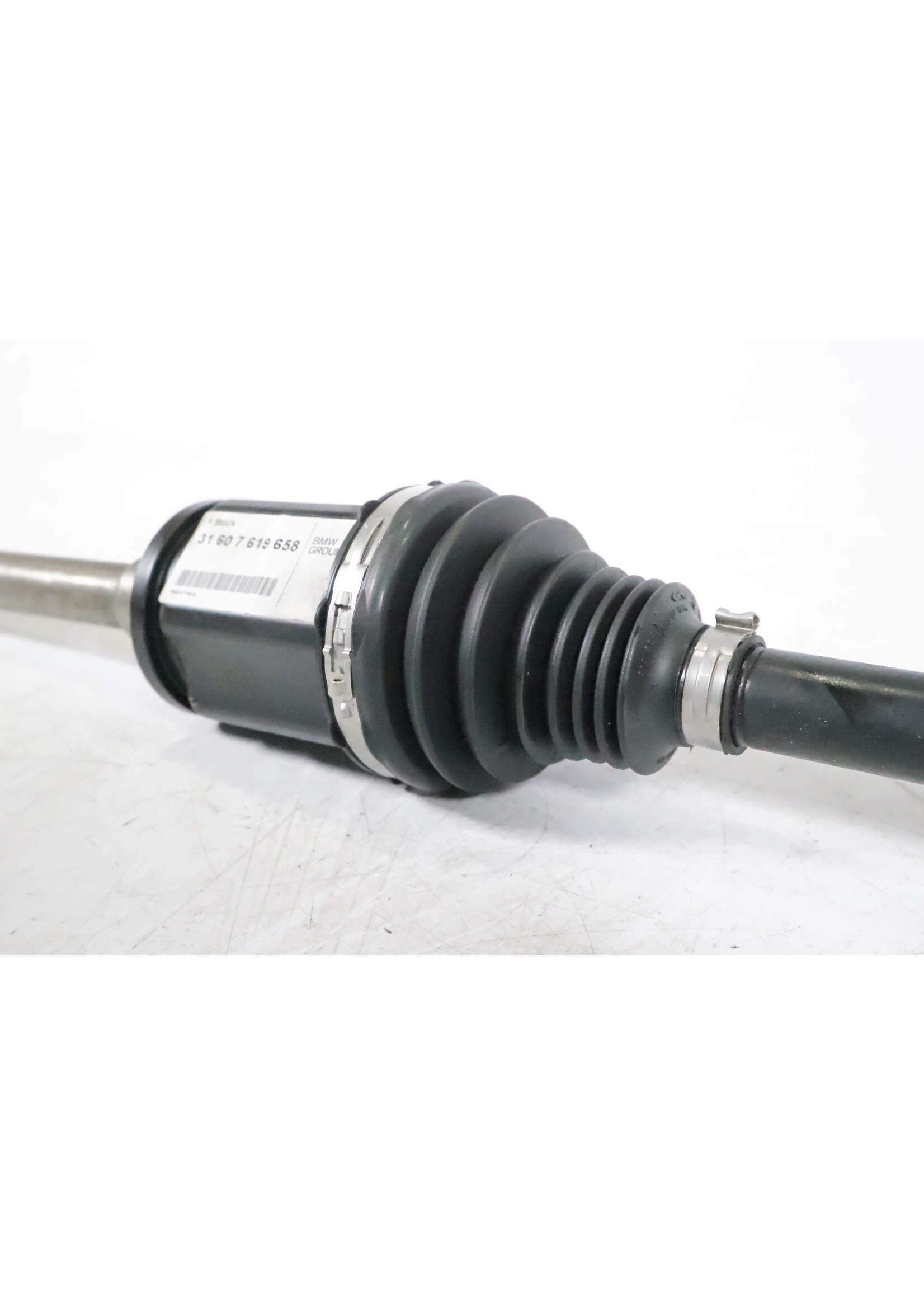 BMW  BMW X3 F25 X4 F26 OEM Drive shaft front right NEW! 31607619658 7619658