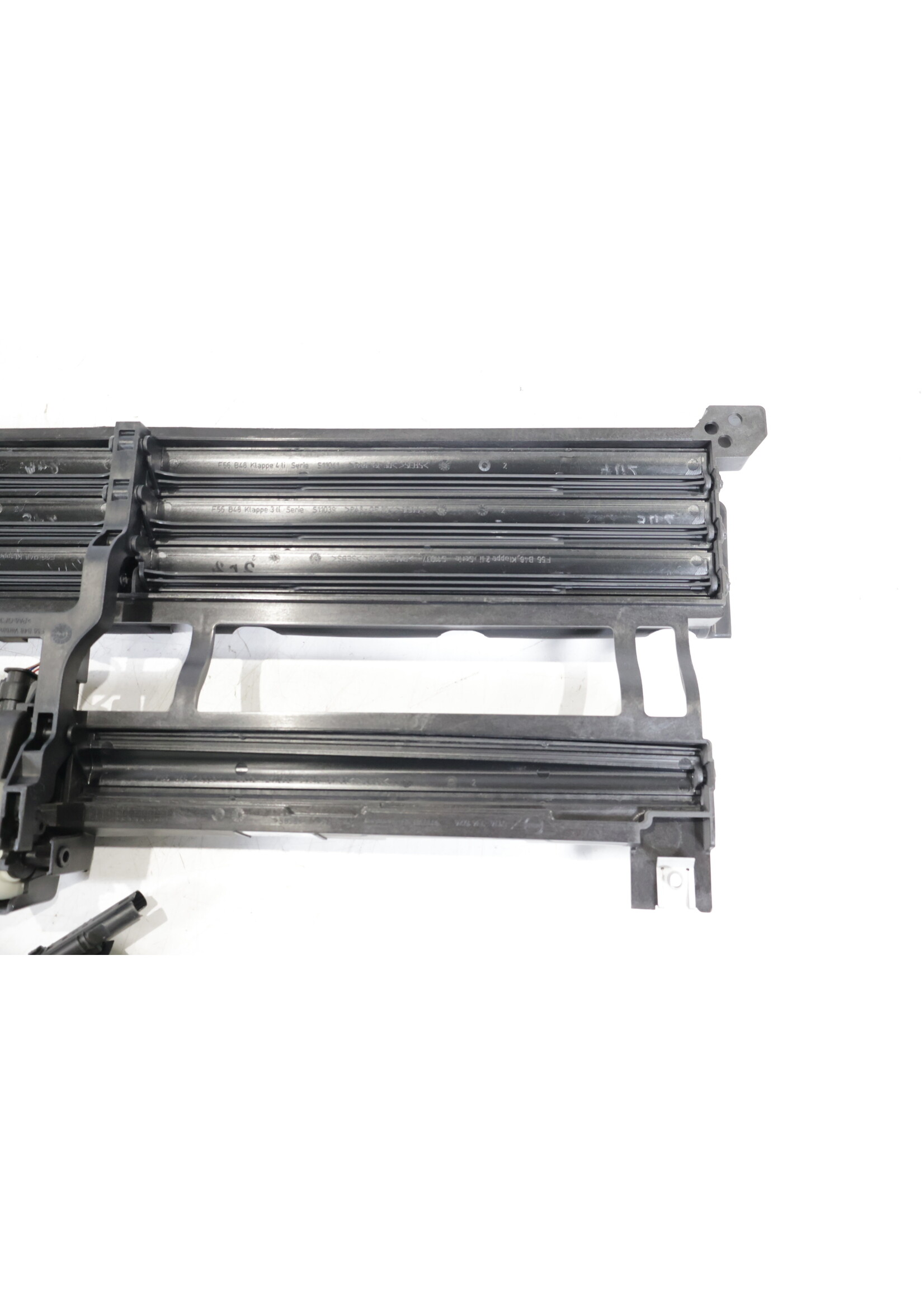 BMW MINI Cooper F55 F56 F57 OEM Luchtkanaal met klepbesturing NIEUW! 7341924 51117341924