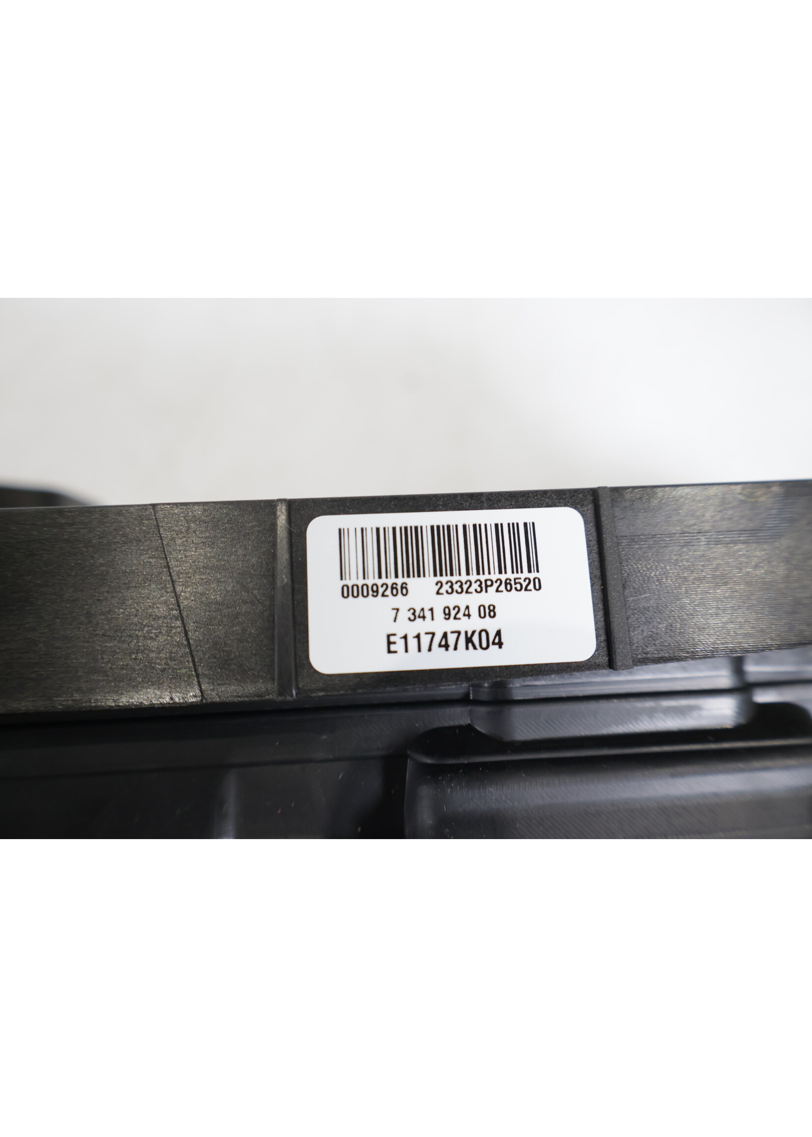 BMW MINI Cooper F55 F56 F57 OEM Air Duct with Valve Control NEW! 7341924 51117341924