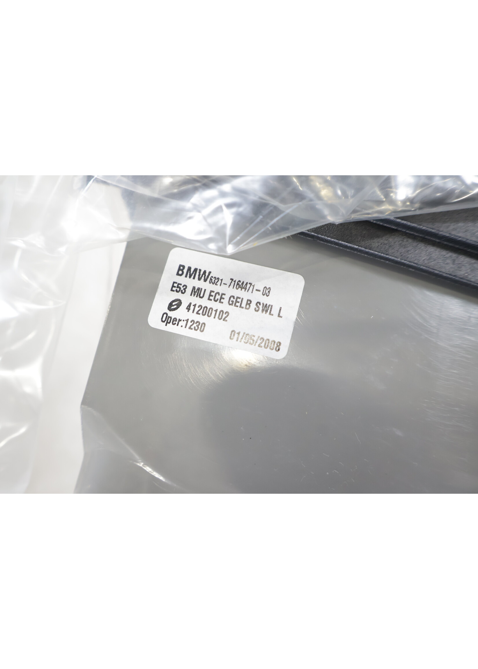 BMW BMW X5 E53 OEM Taillight left NEW! 63217164471 7164471
