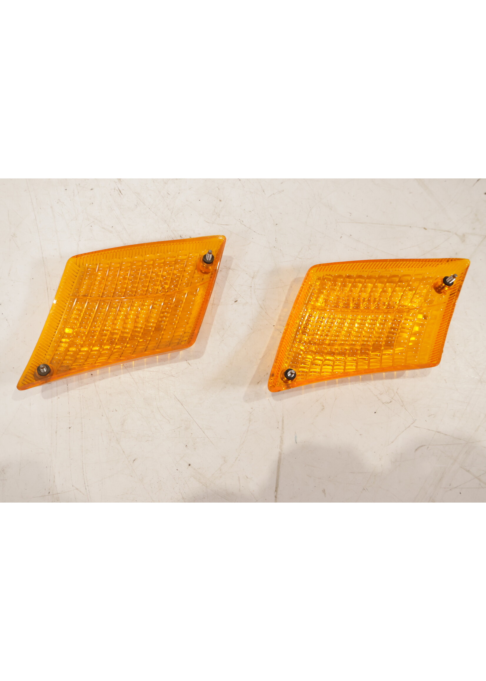 BMW BMW E3 OEM Blinkerglas rechts NEU! 63131350006