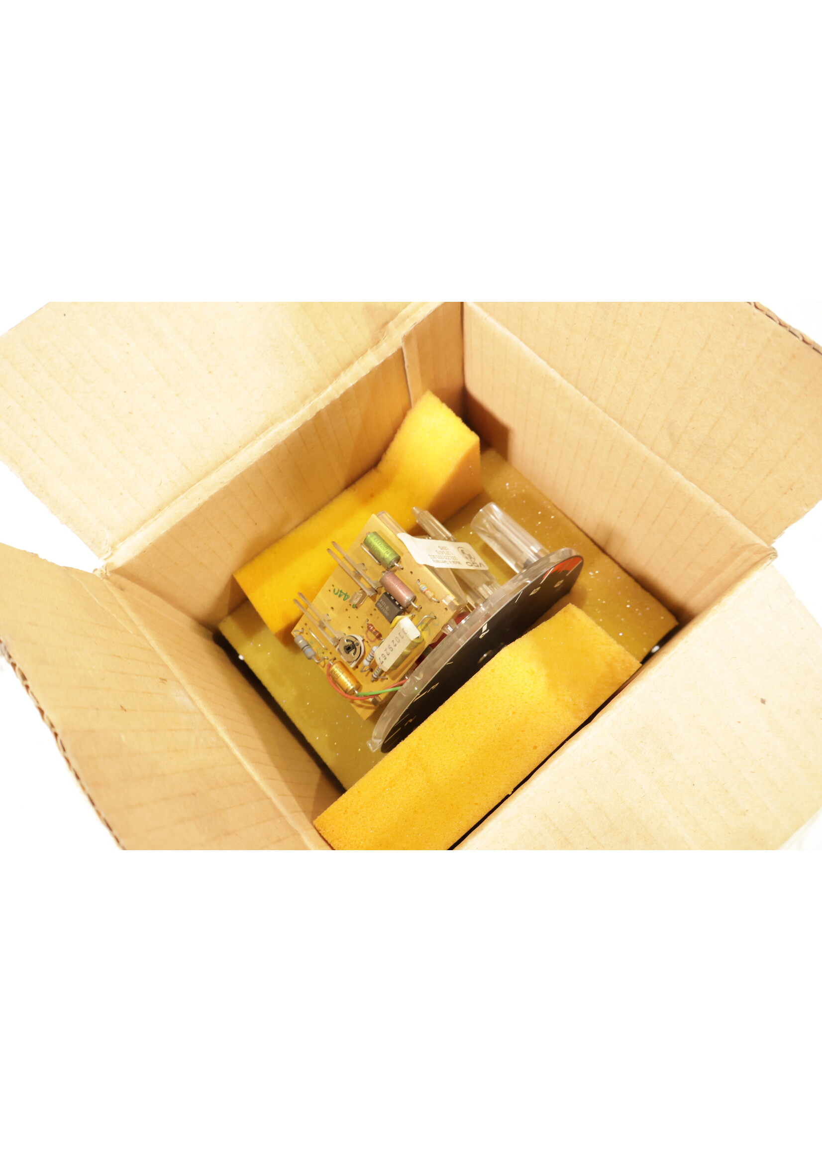 BMW BMW 3er E30 324D OEM Drehzahlmesser Diesel NEU! 62131373675