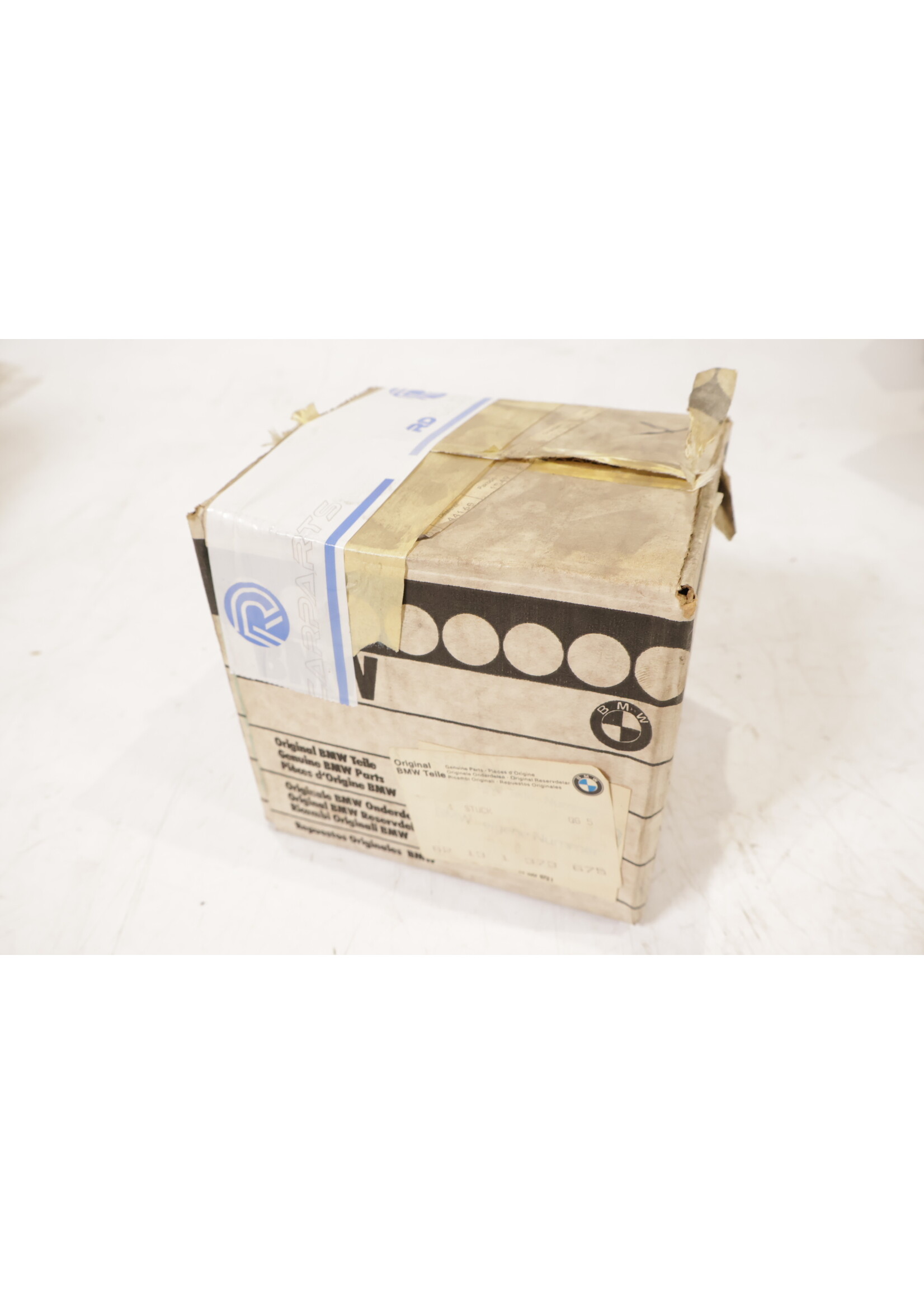 BMW BMW 3 Series E30 324D OEM Tachometer Diesel NEW! 62131373675