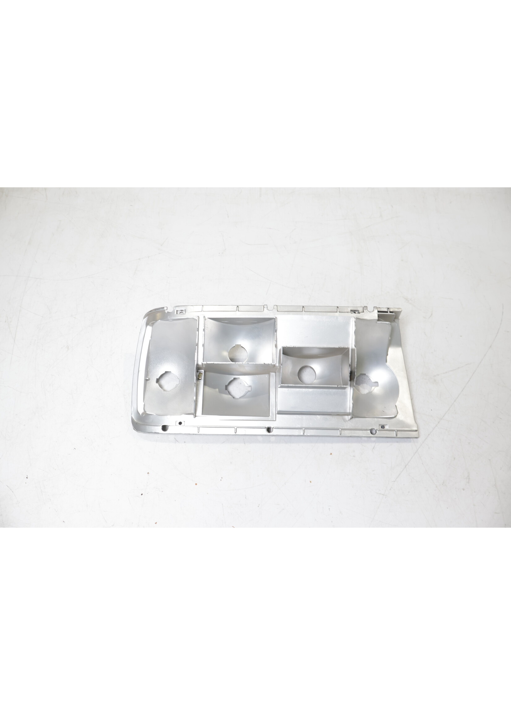 BMW BMW 7 Serie E23 OEM Achterlicht binnenwerk rechts NIEUW! 63211368208