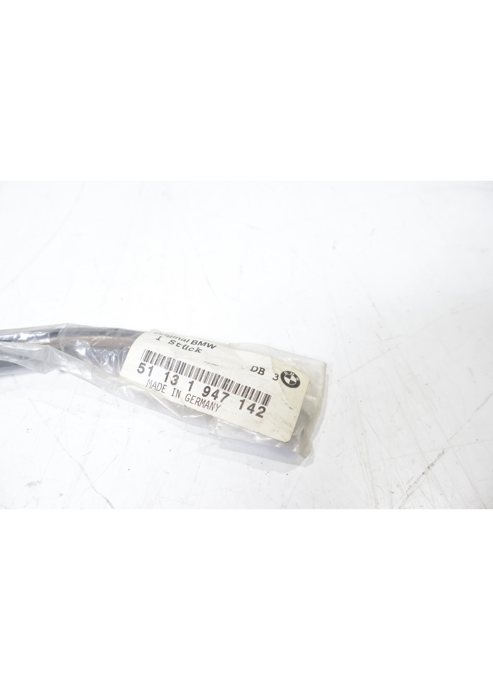 BMW BMW E30 3er Touring OEM Schwarz Zierleiste hinten rechts NEU! 51131947142