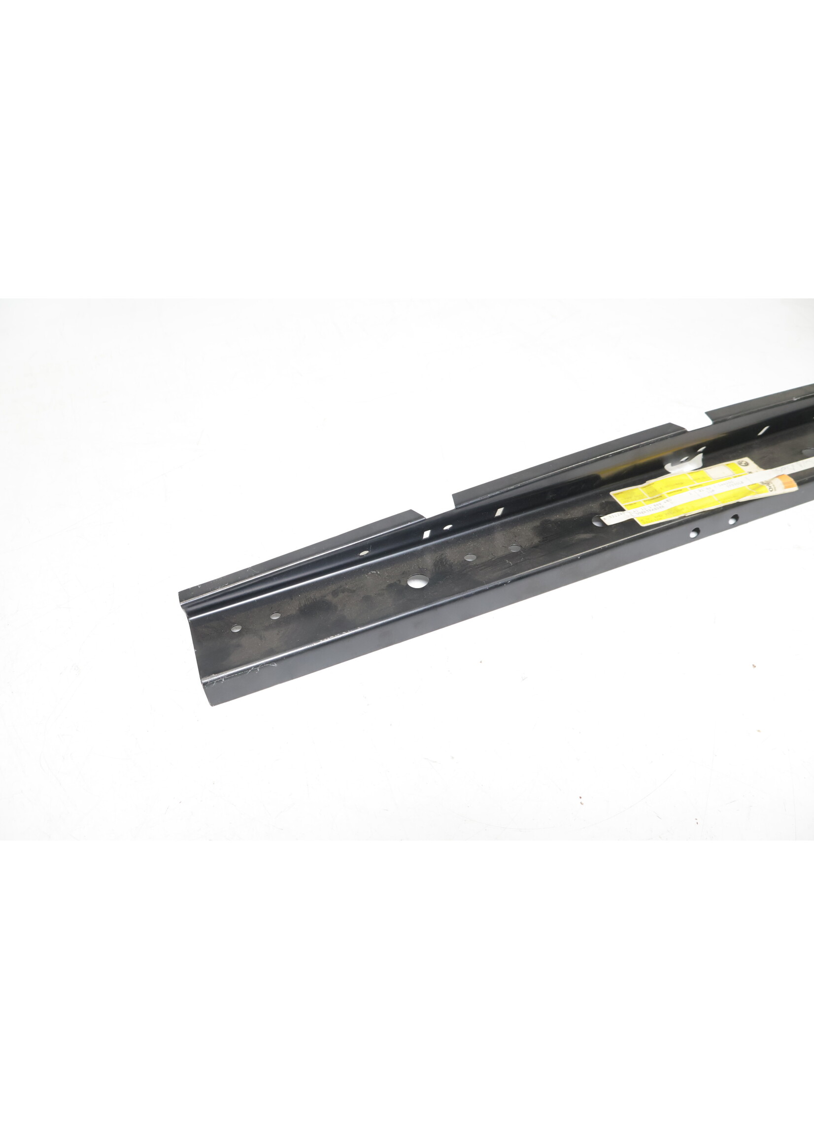 BMW BMW E28 5 Serie OEM Dwarsligger voorzijde NIEUW! 41111889460