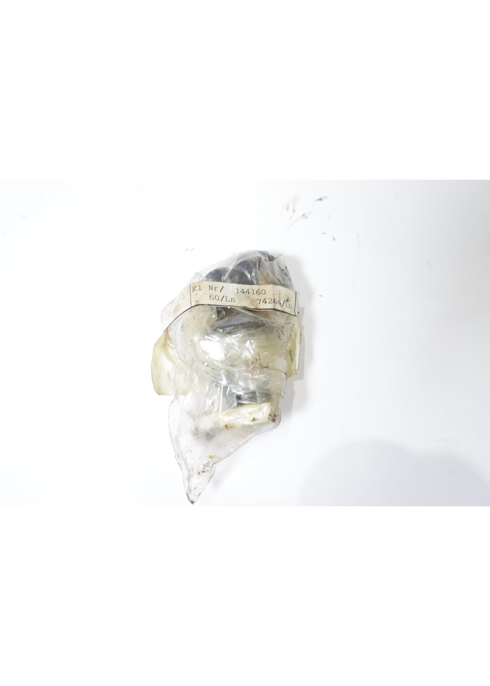 BMW BMW E28 5 Serie OEM Slot met 2 sleutels NIEUW! 51211901540