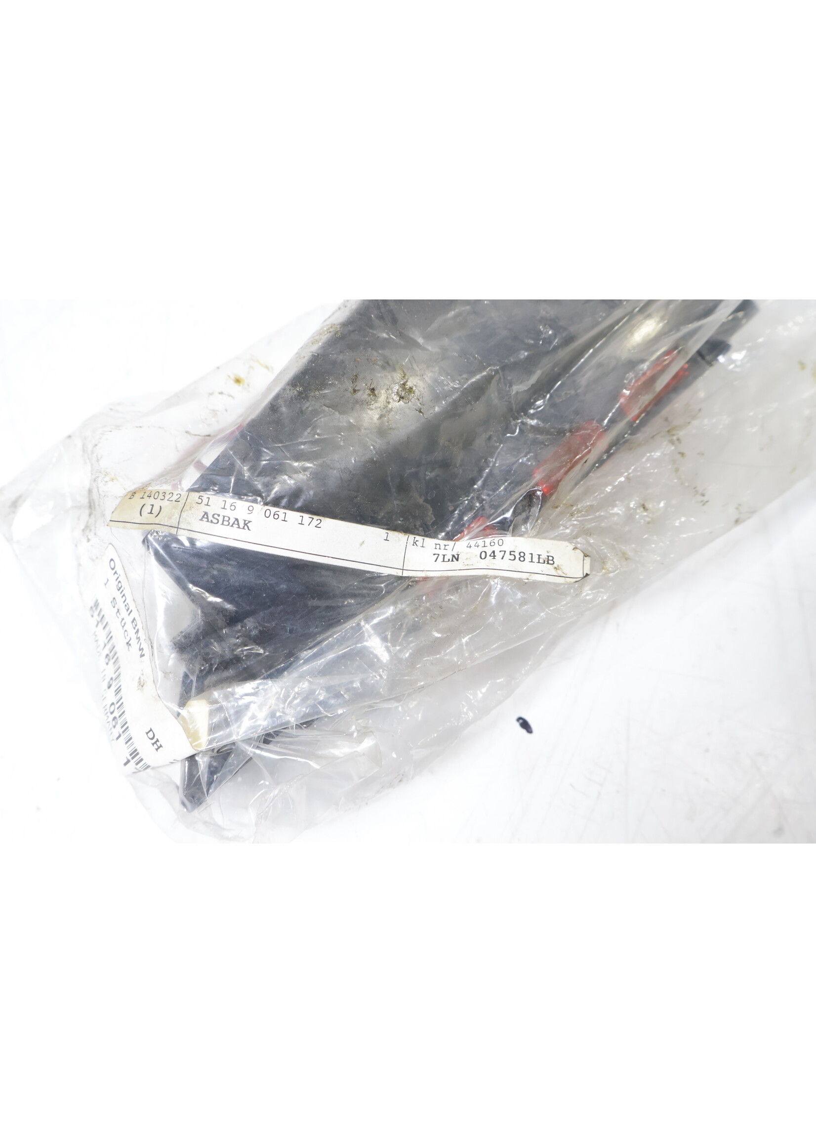 BMW BMW 5 Serie E34 OEM Asbak voorzijde NIEUW! 51169061172 9061172