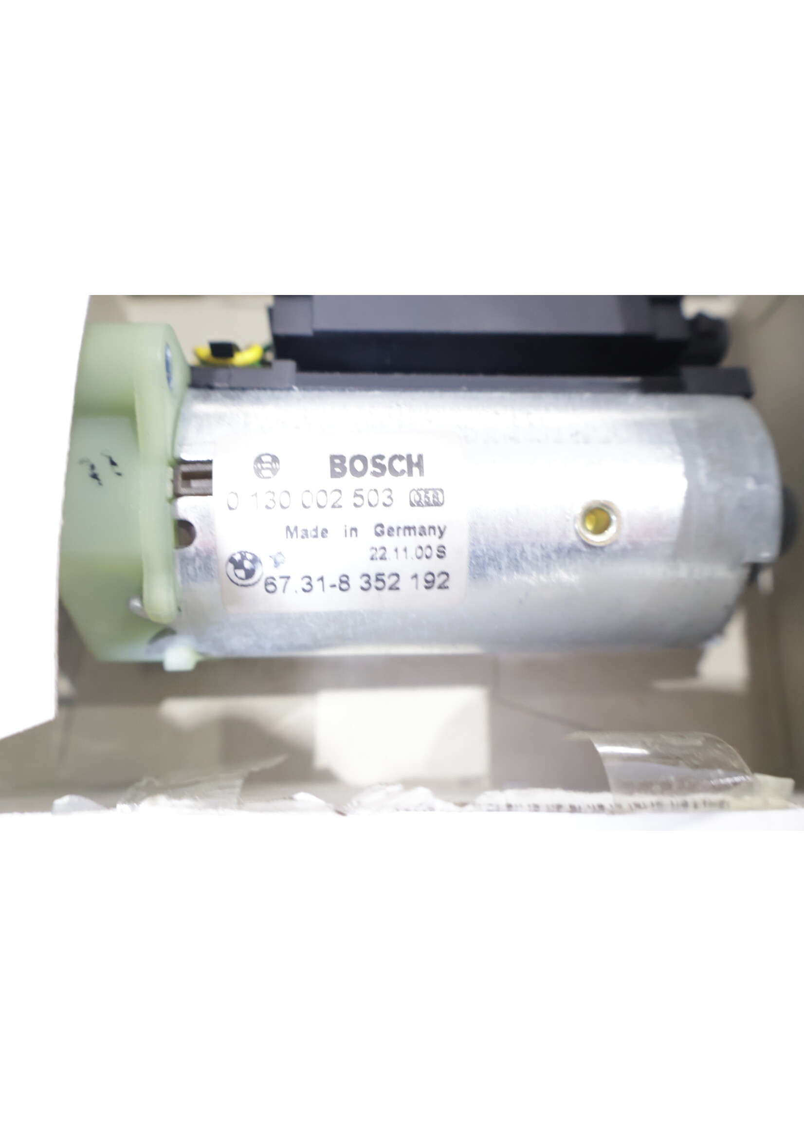 BMW BMW 5 & 7 Serie E38 E39 OEM Stoel verstelling motor NIEUW! 67318352192