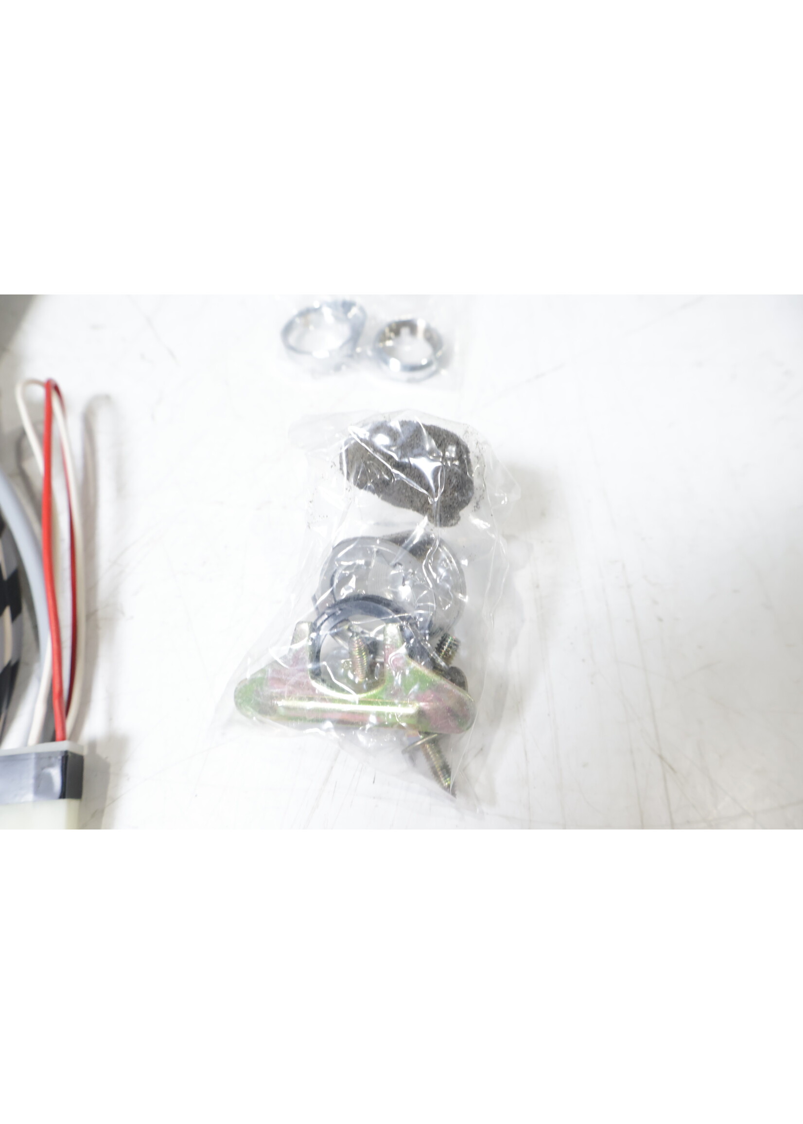 BMW BMW E30 3 Serie OEM Automatische antenne set NIEUW! 65229056524 9056524