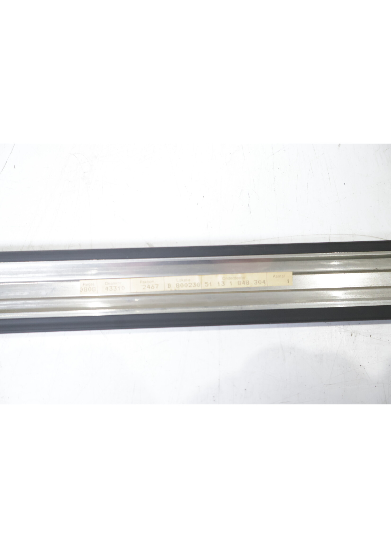 BMW BMW E23 7 Series OEM Door molding right front NEW! 51131848304