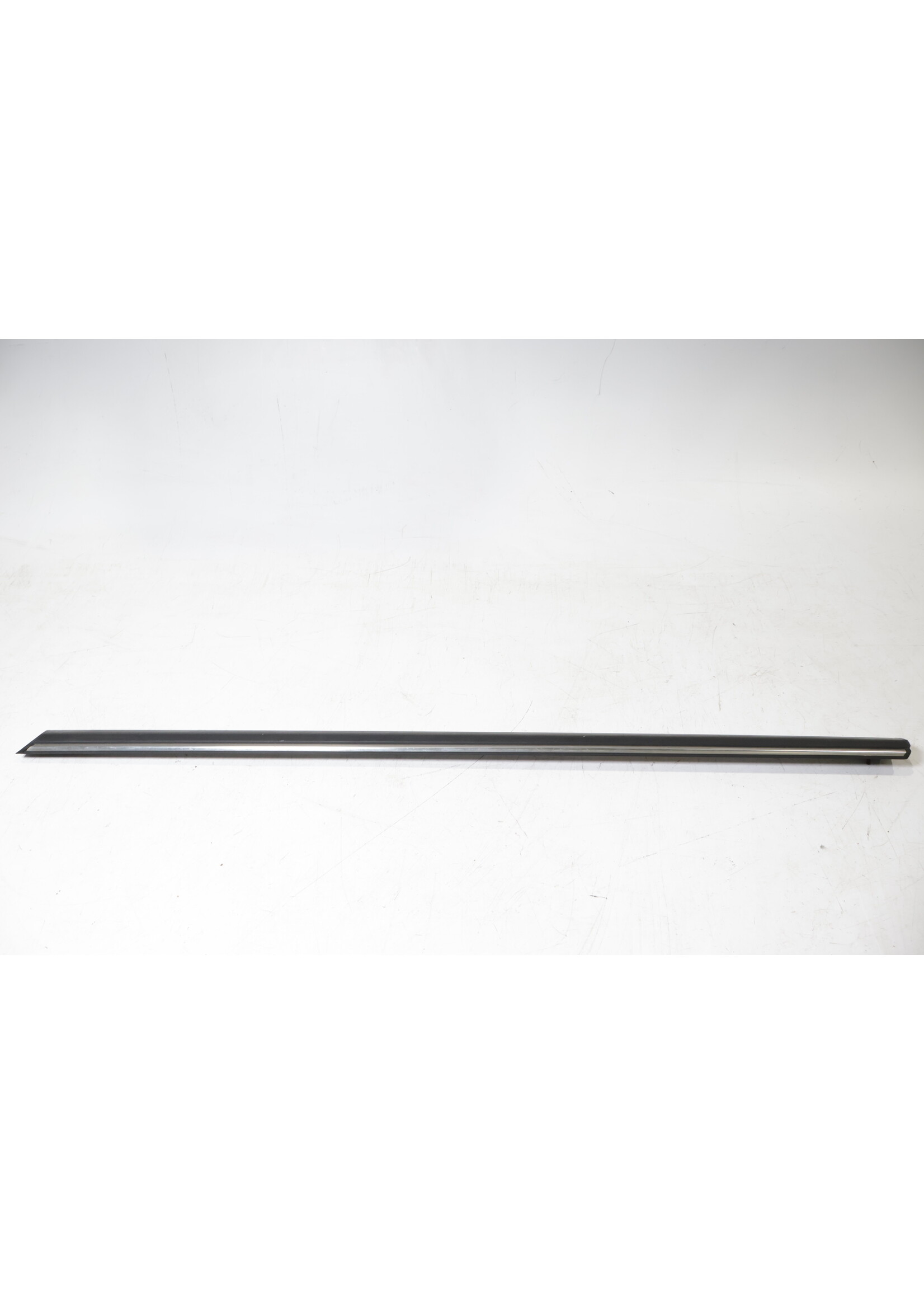 BMW BMW E23 7 Series OEM Door molding right front NEW! 51131848304