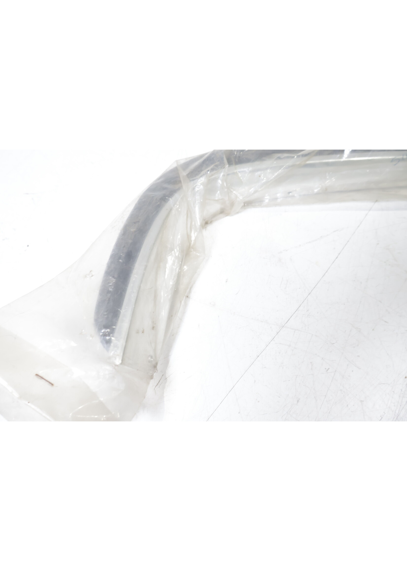 BMW BMW E23 7 Series OEM Frame gutter right NEW! 51131848800 51131871618