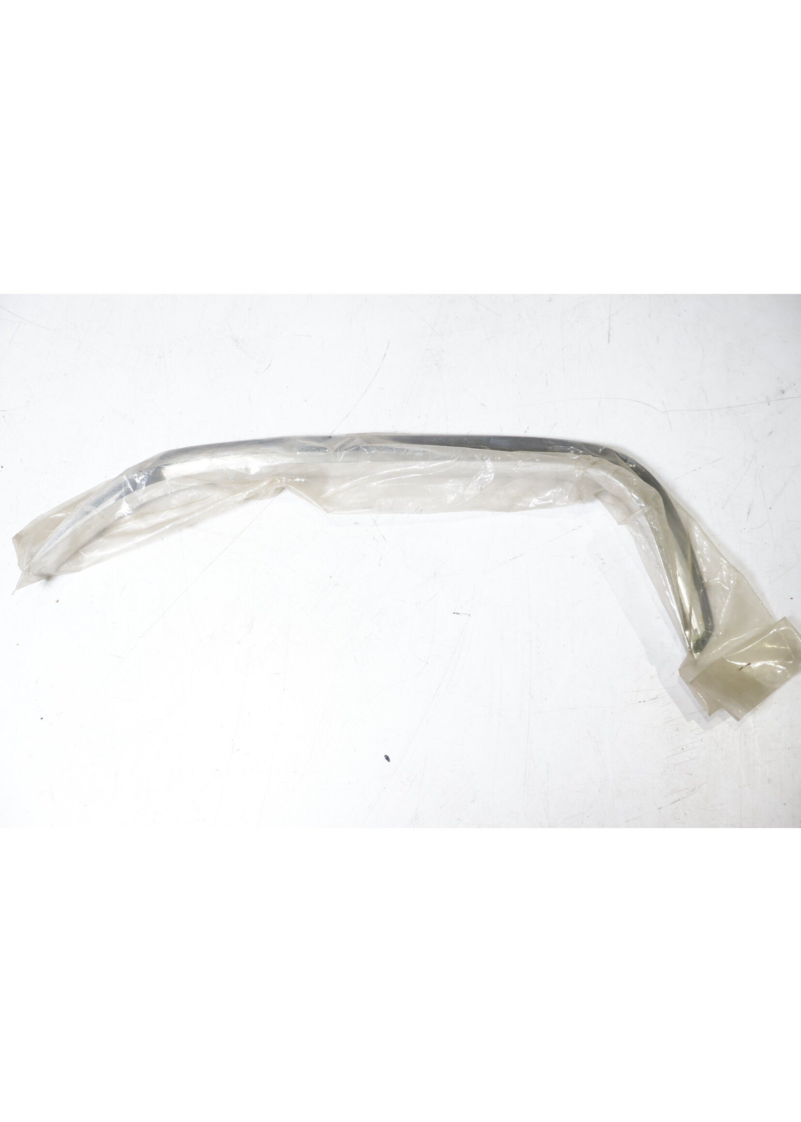 BMW BMW E23 7er OEM Rahmenrinne rechts NEU! 51131848800 51131871618