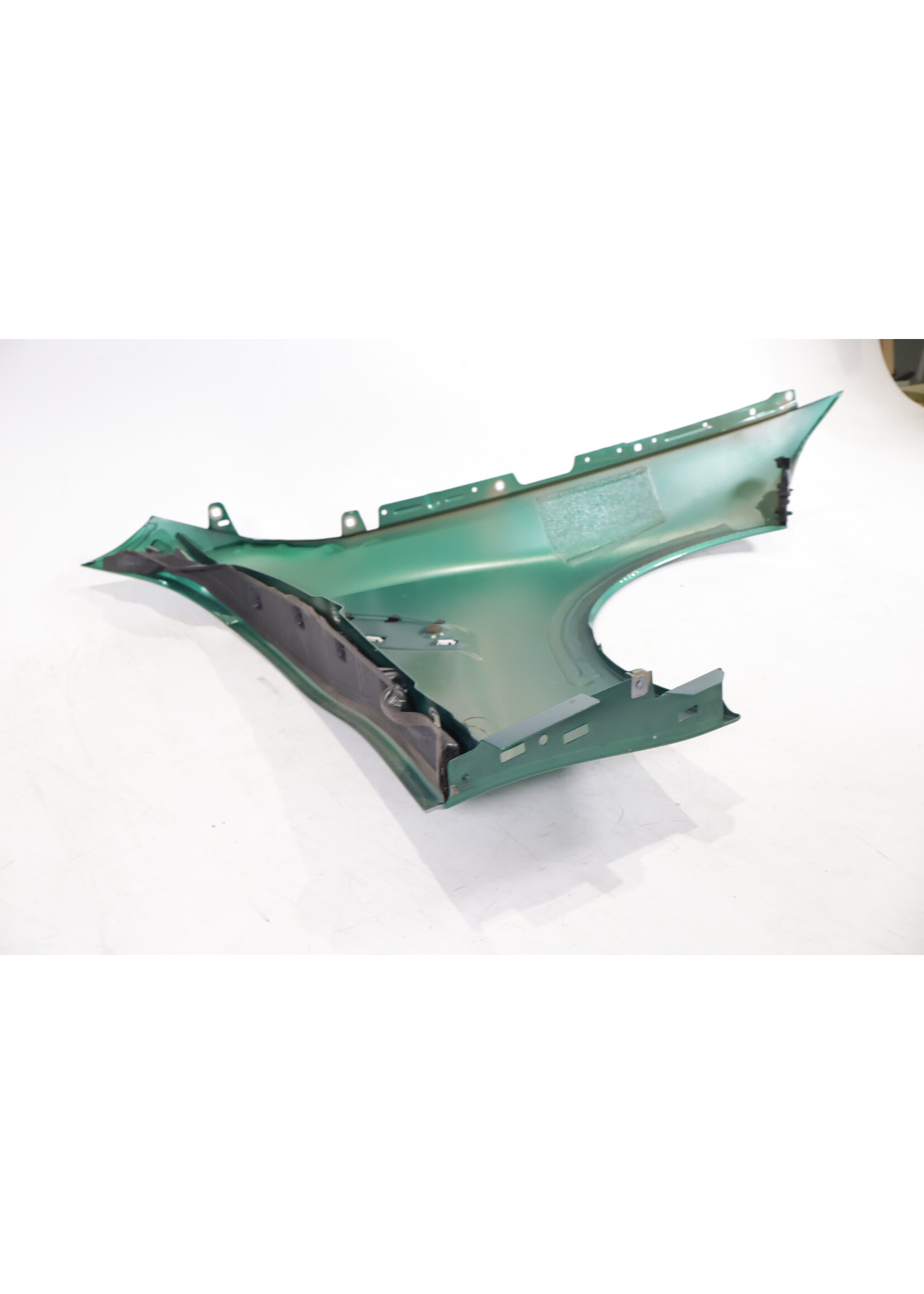 BMW BMW 3 Serie M3 G80 G81 Zijscherm / spatbord links voor 41008082027 8082027