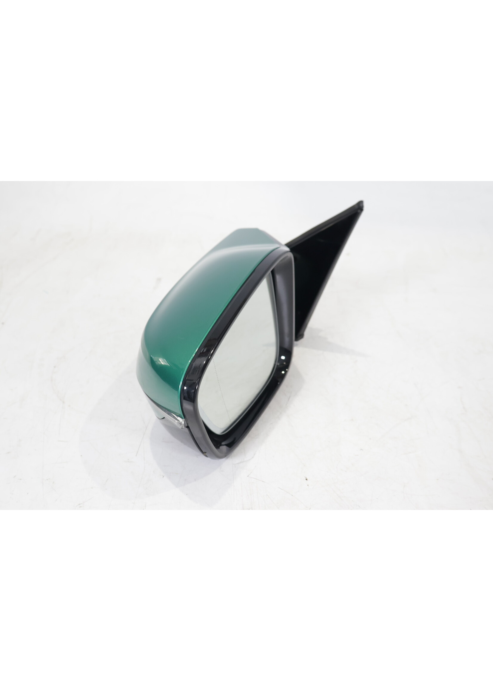 BMW BMW 3 Series M3 G80 G81 left side mirror 5-pin connector