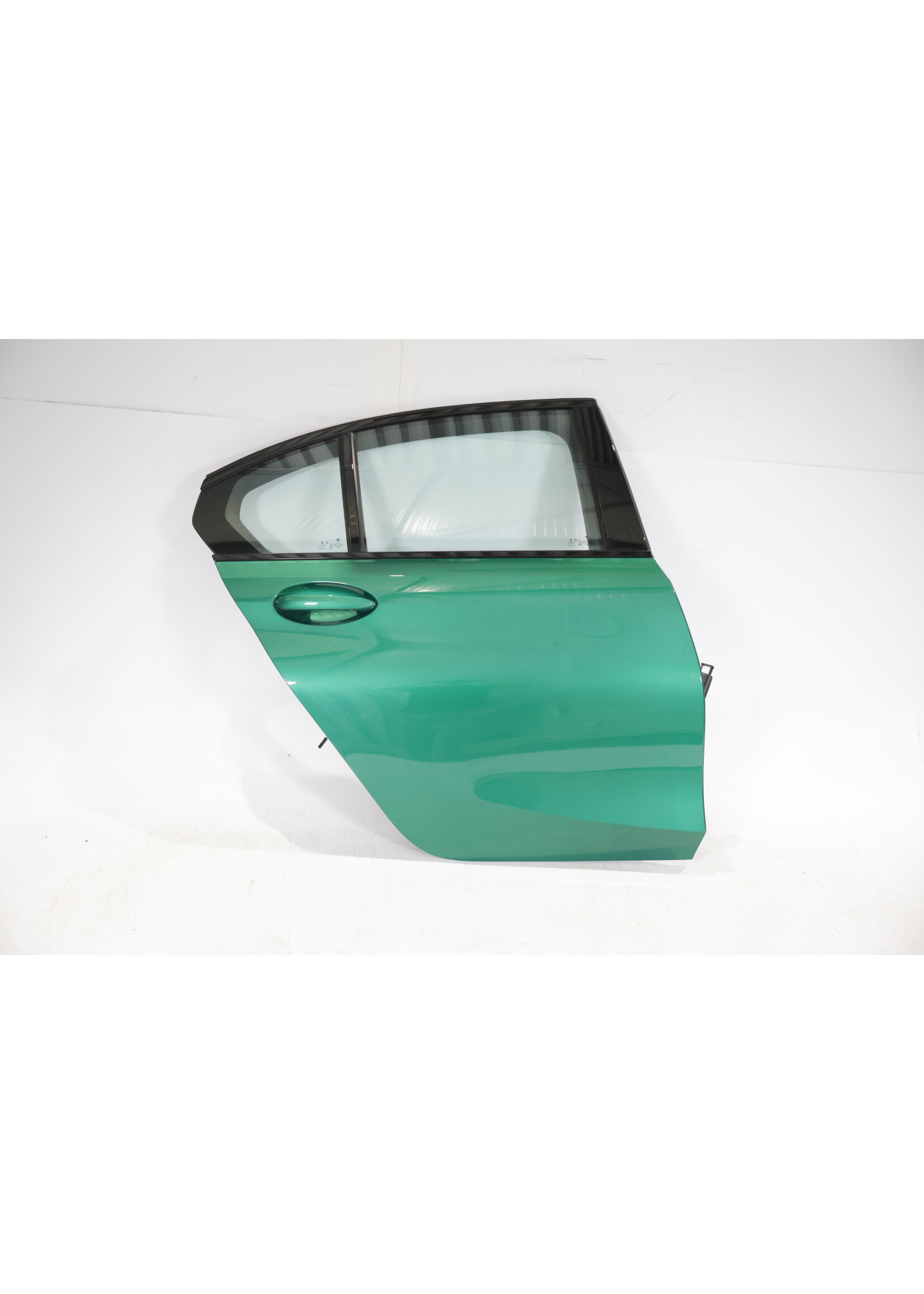 BMW BMW 3 Serie G20  G80 complete door right rear 41517482278 7482278